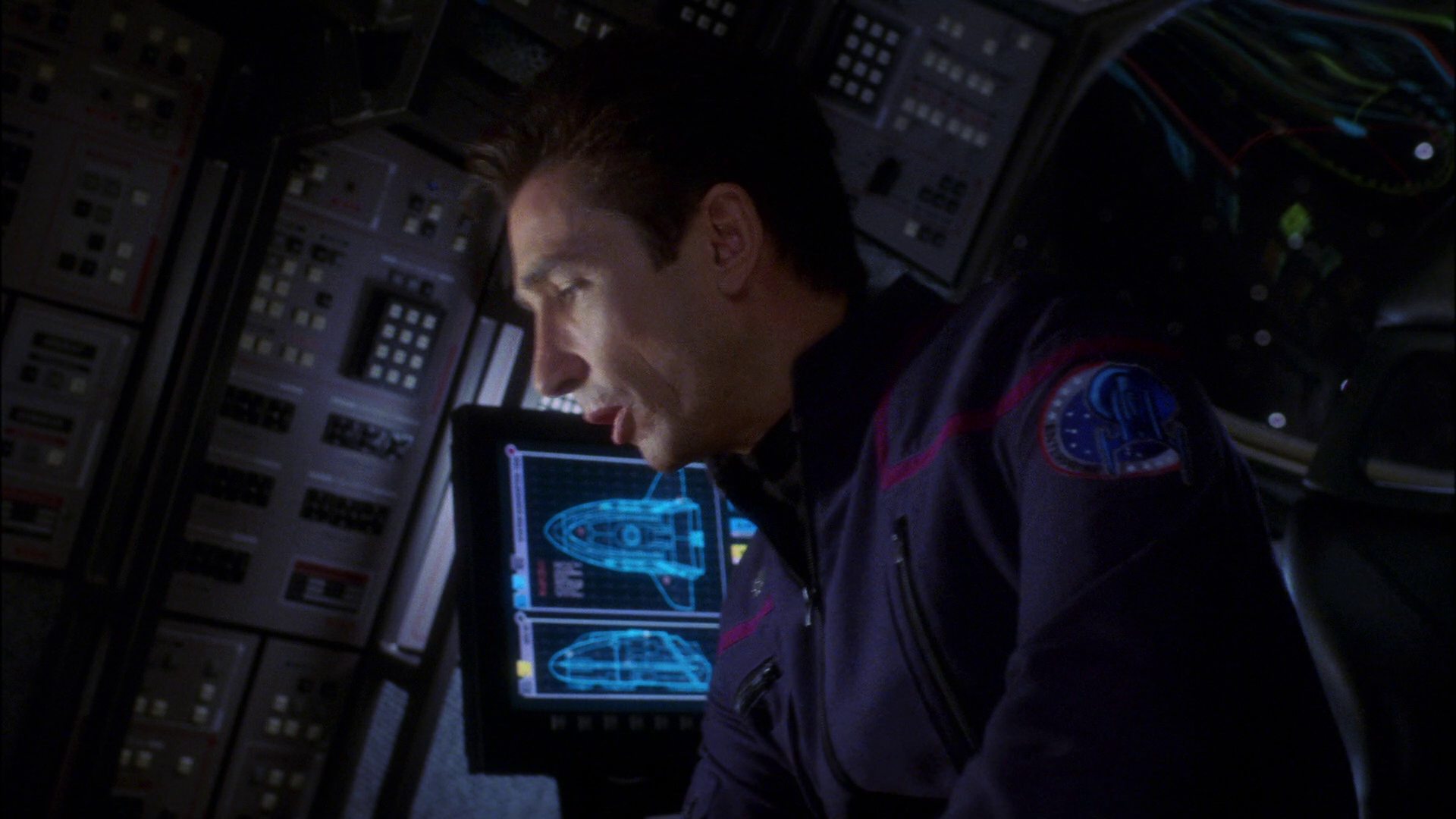 extant_StarTrek_ENT_1x16-ShuttlepodOne_0971.jpg