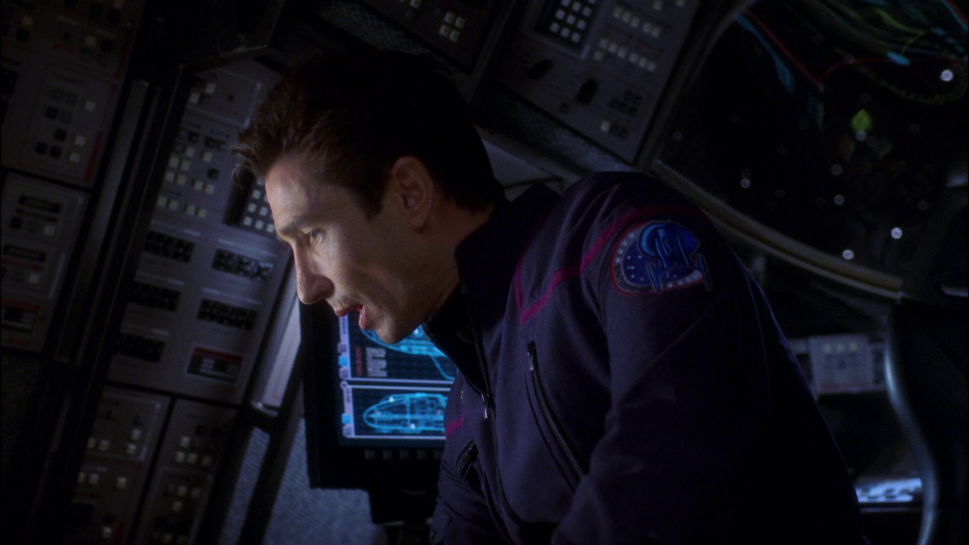 extant_StarTrek_ENT_1x16-ShuttlepodOne_0983.jpg
