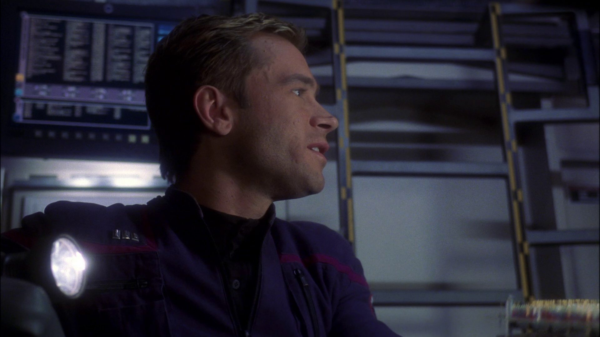 extant_StarTrek_ENT_1x16-ShuttlepodOne_0992.jpg