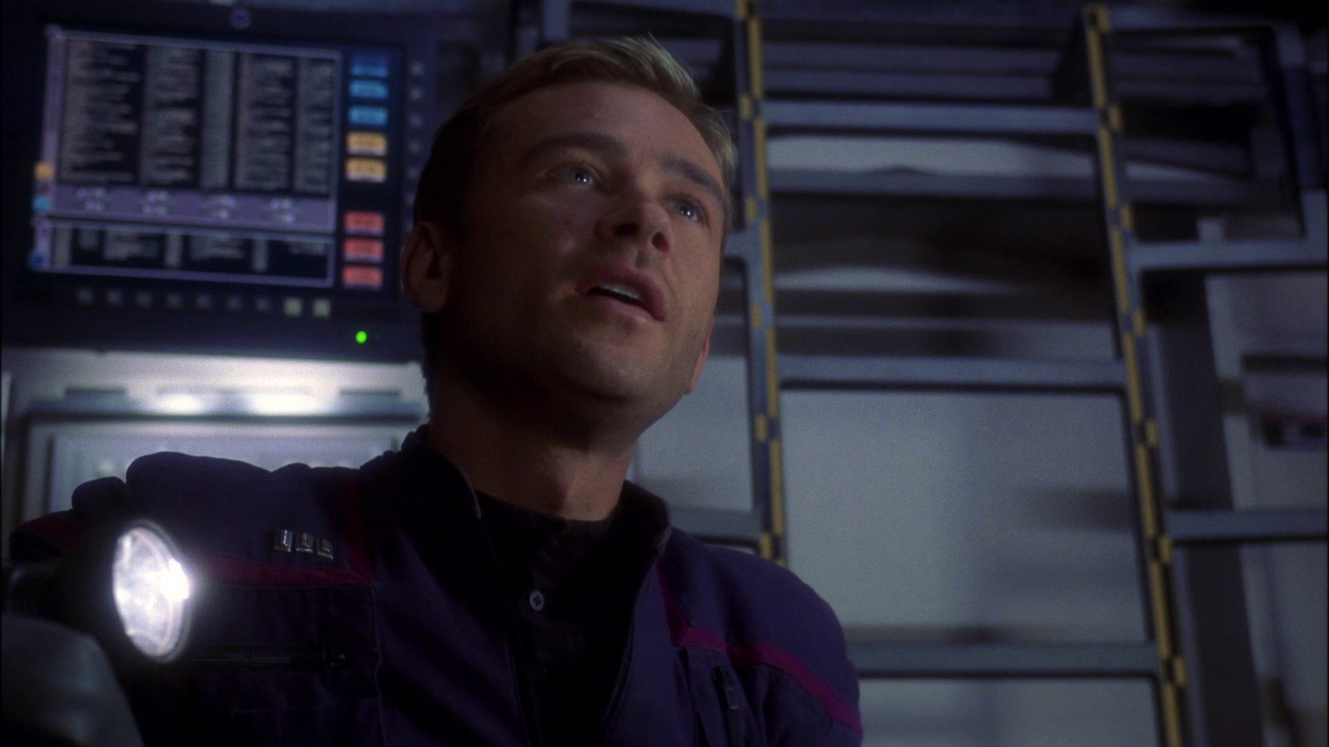 extant_StarTrek_ENT_1x16-ShuttlepodOne_0994.jpg