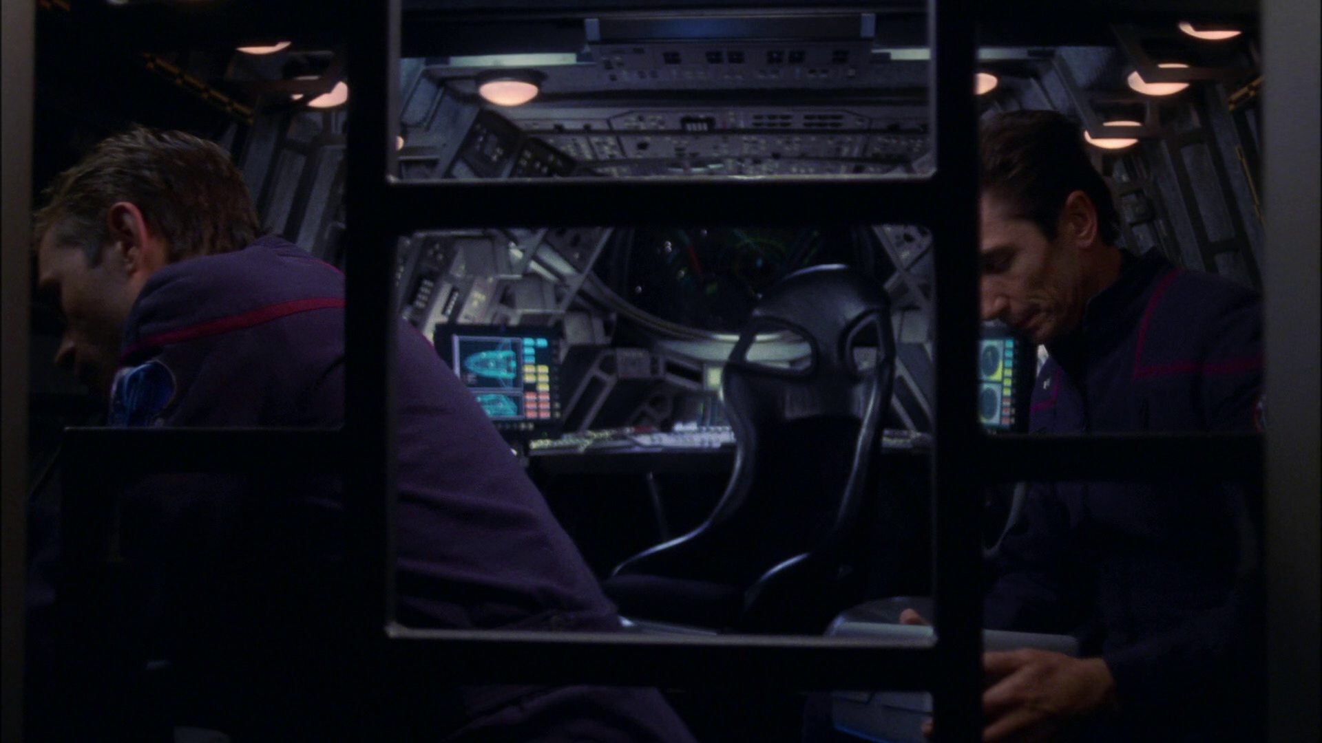 extant_StarTrek_ENT_1x16-ShuttlepodOne_1042.jpg