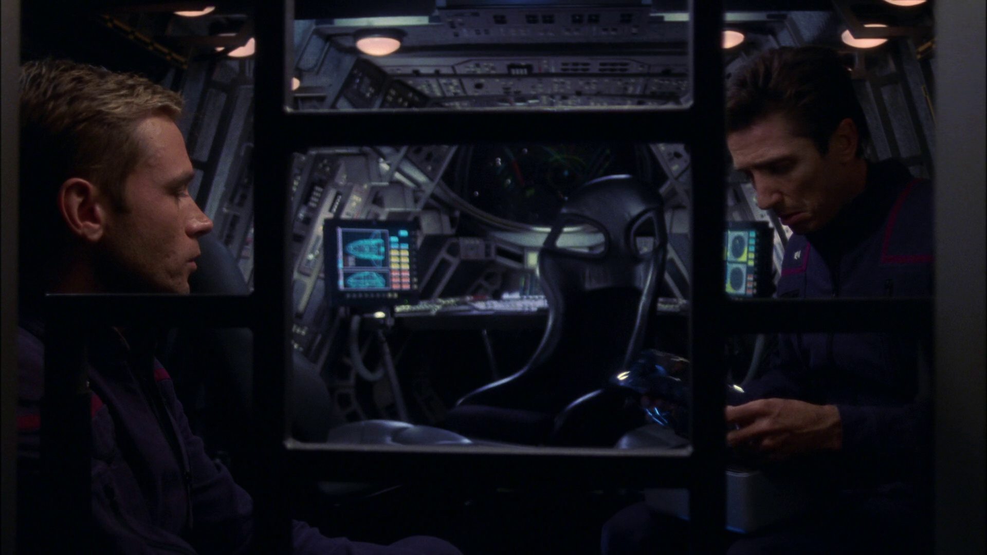 extant_StarTrek_ENT_1x16-ShuttlepodOne_1057.jpg