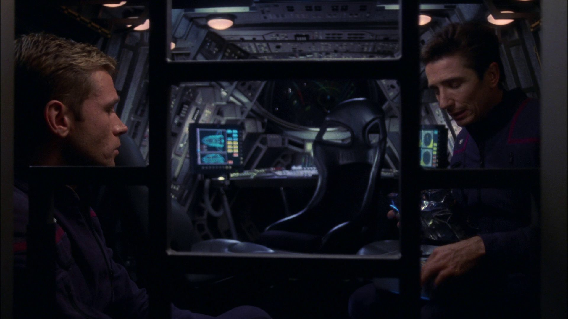 extant_StarTrek_ENT_1x16-ShuttlepodOne_1065.jpg