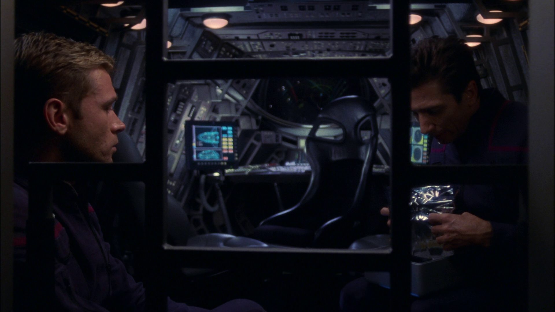 extant_StarTrek_ENT_1x16-ShuttlepodOne_1066.jpg
