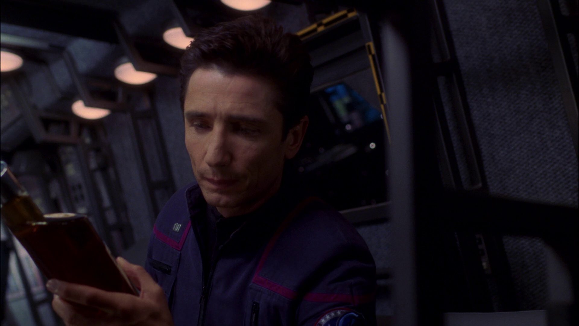 extant_StarTrek_ENT_1x16-ShuttlepodOne_1099.jpg