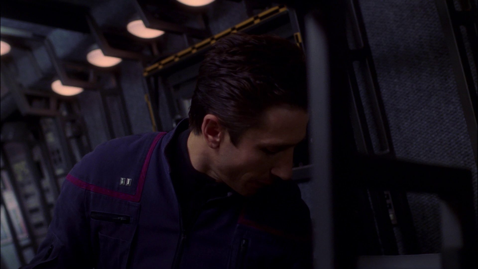 extant_StarTrek_ENT_1x16-ShuttlepodOne_1102.jpg