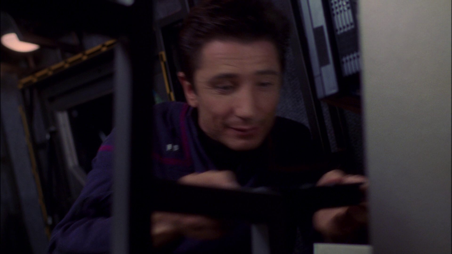 extant_StarTrek_ENT_1x16-ShuttlepodOne_1123.jpg