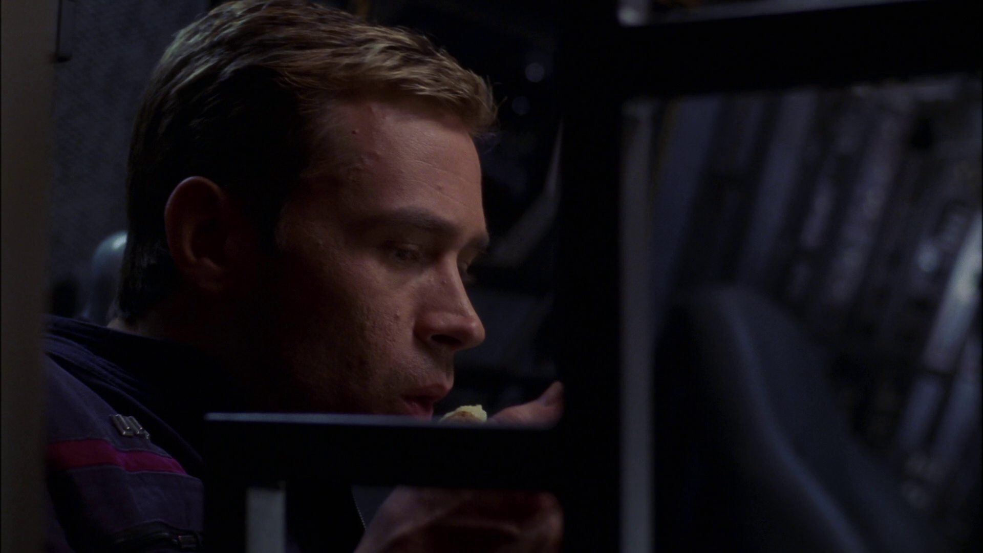 extant_StarTrek_ENT_1x16-ShuttlepodOne_1136.jpg