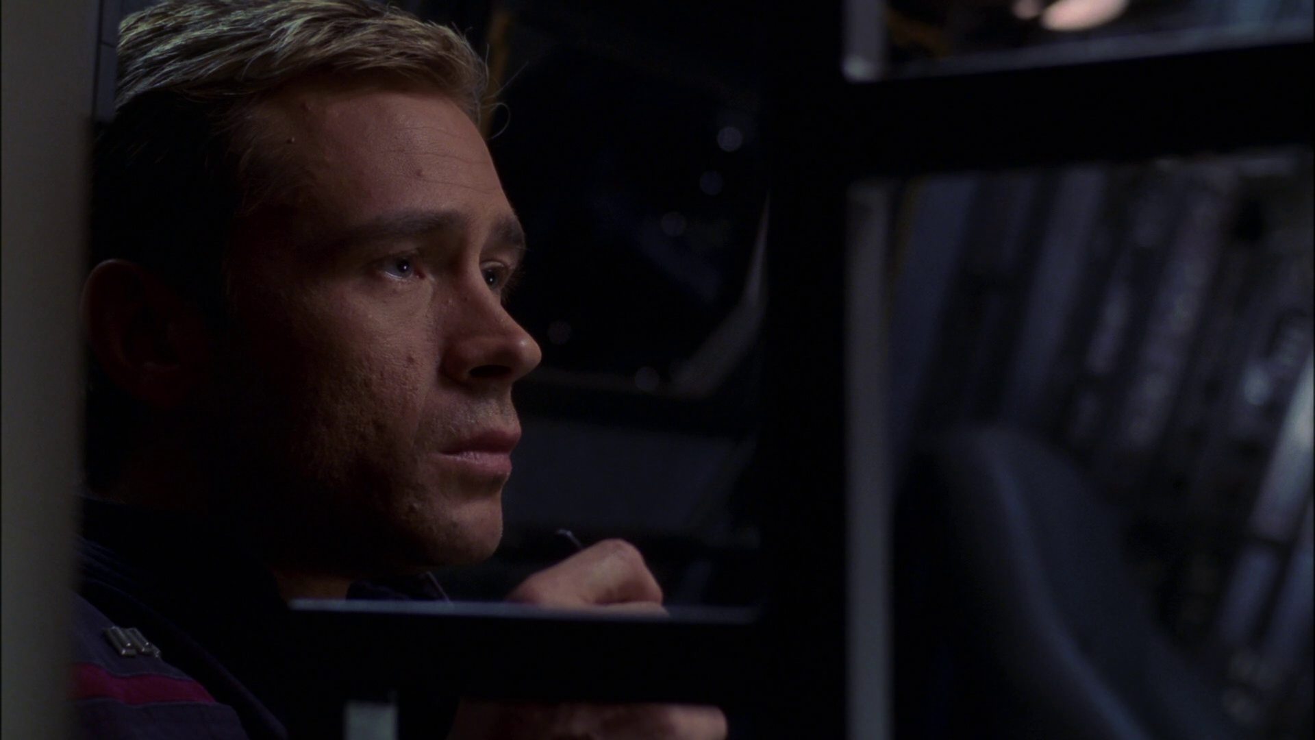 extant_StarTrek_ENT_1x16-ShuttlepodOne_1155.jpg