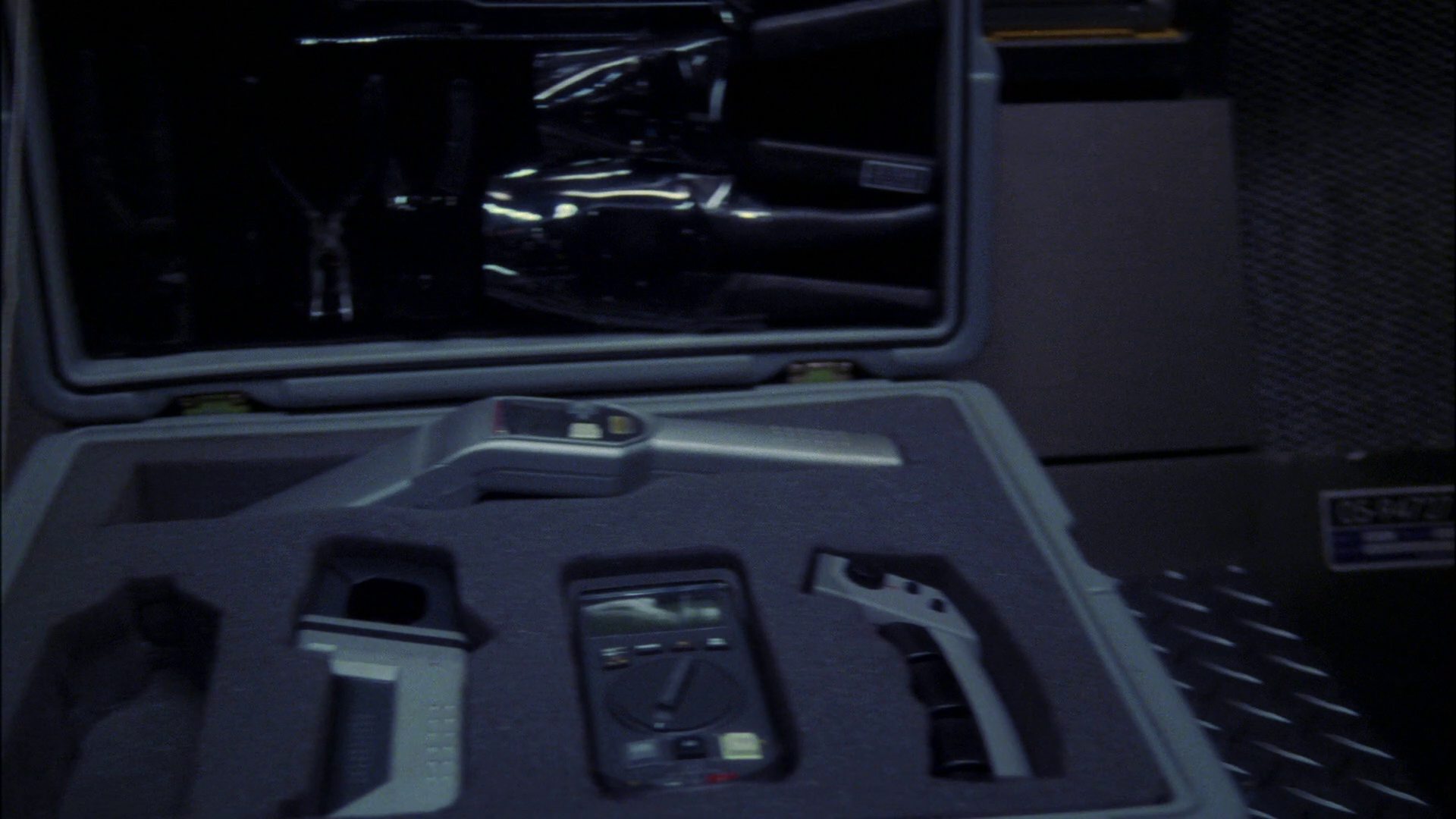 extant_StarTrek_ENT_1x16-ShuttlepodOne_1181.jpg