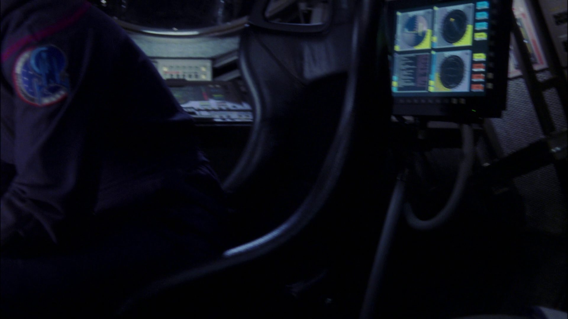 extant_StarTrek_ENT_1x16-ShuttlepodOne_1210.jpg