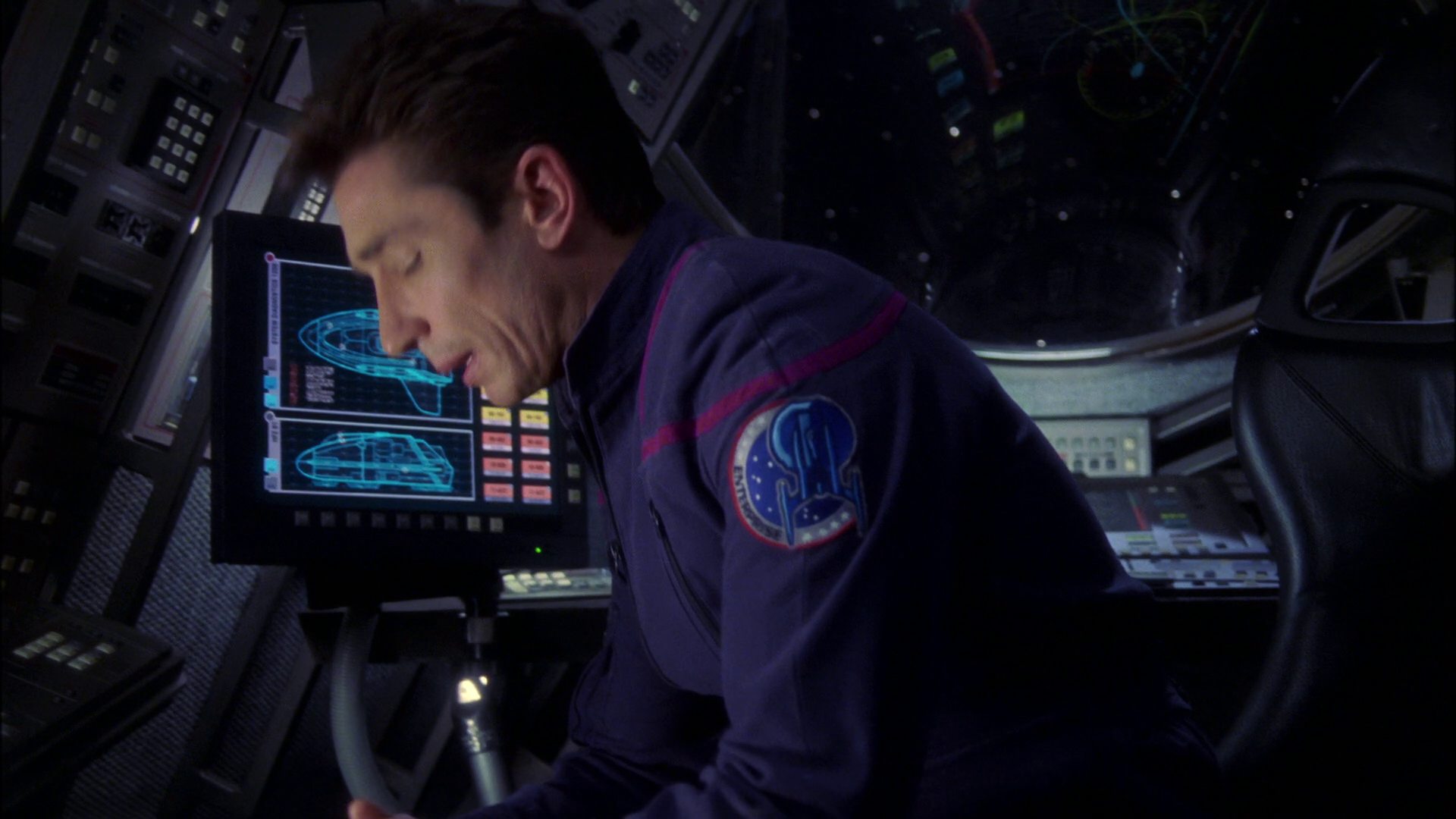 extant_StarTrek_ENT_1x16-ShuttlepodOne_1213.jpg
