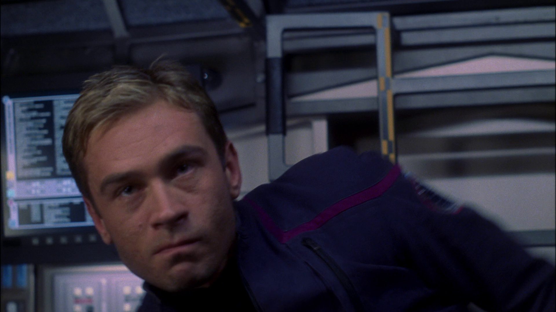 extant_StarTrek_ENT_1x16-ShuttlepodOne_1257.jpg