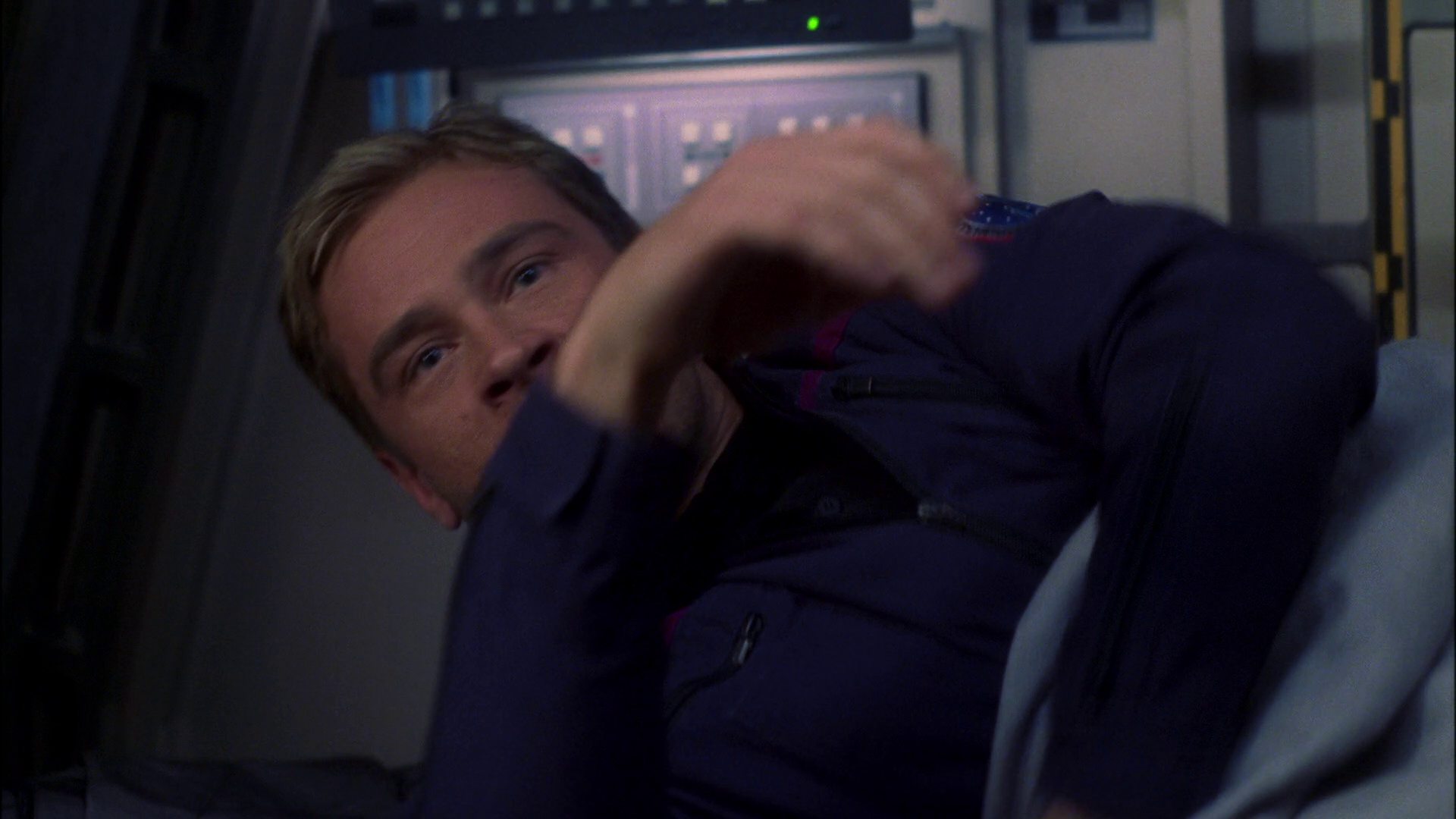 extant_StarTrek_ENT_1x16-ShuttlepodOne_1315.jpg