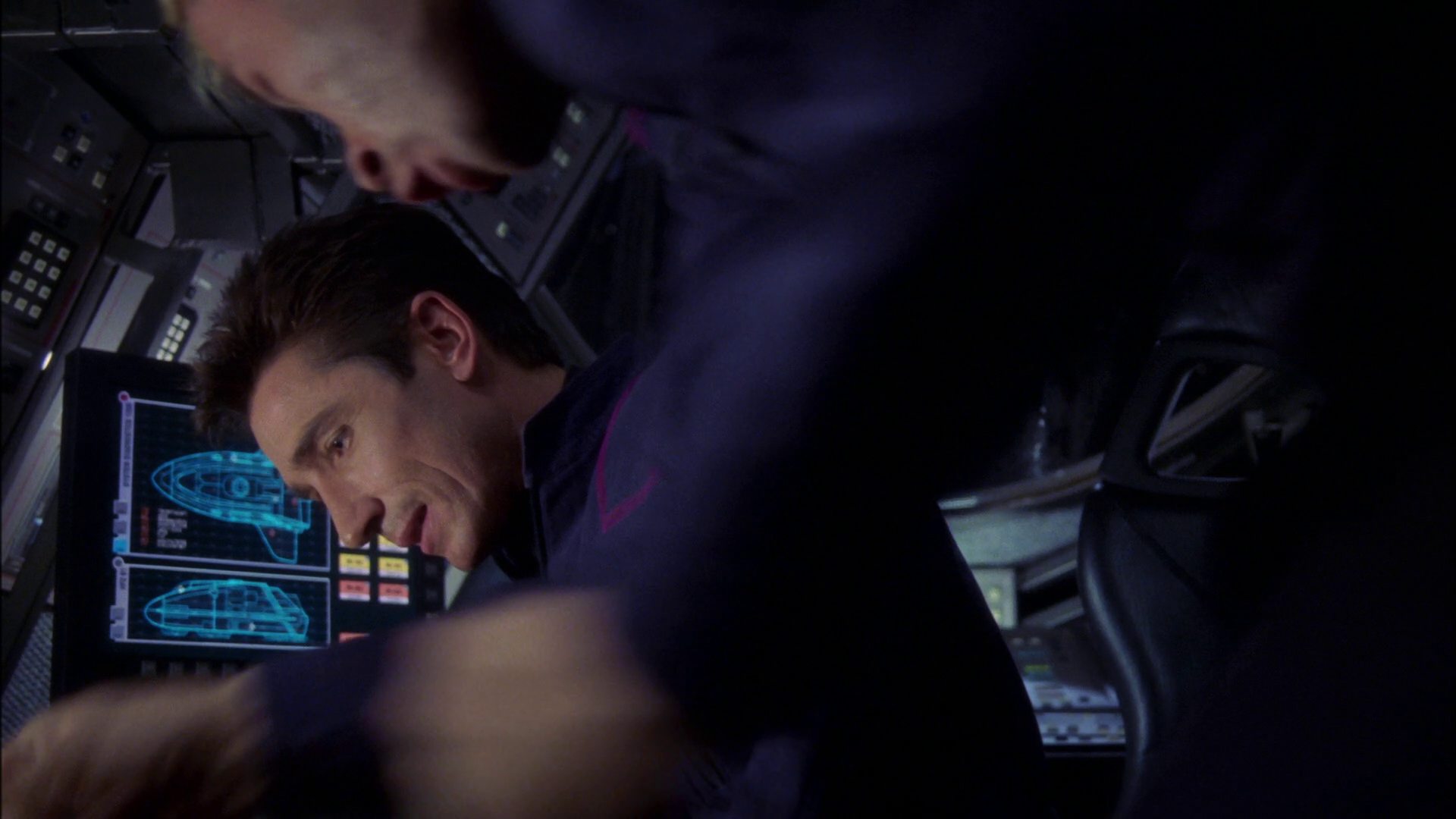 extant_StarTrek_ENT_1x16-ShuttlepodOne_1328.jpg