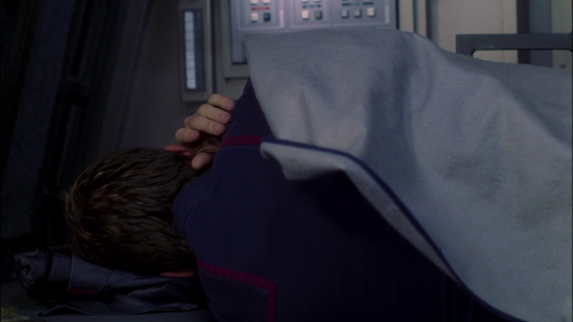 extant_StarTrek_ENT_1x16-ShuttlepodOne_1345.jpg