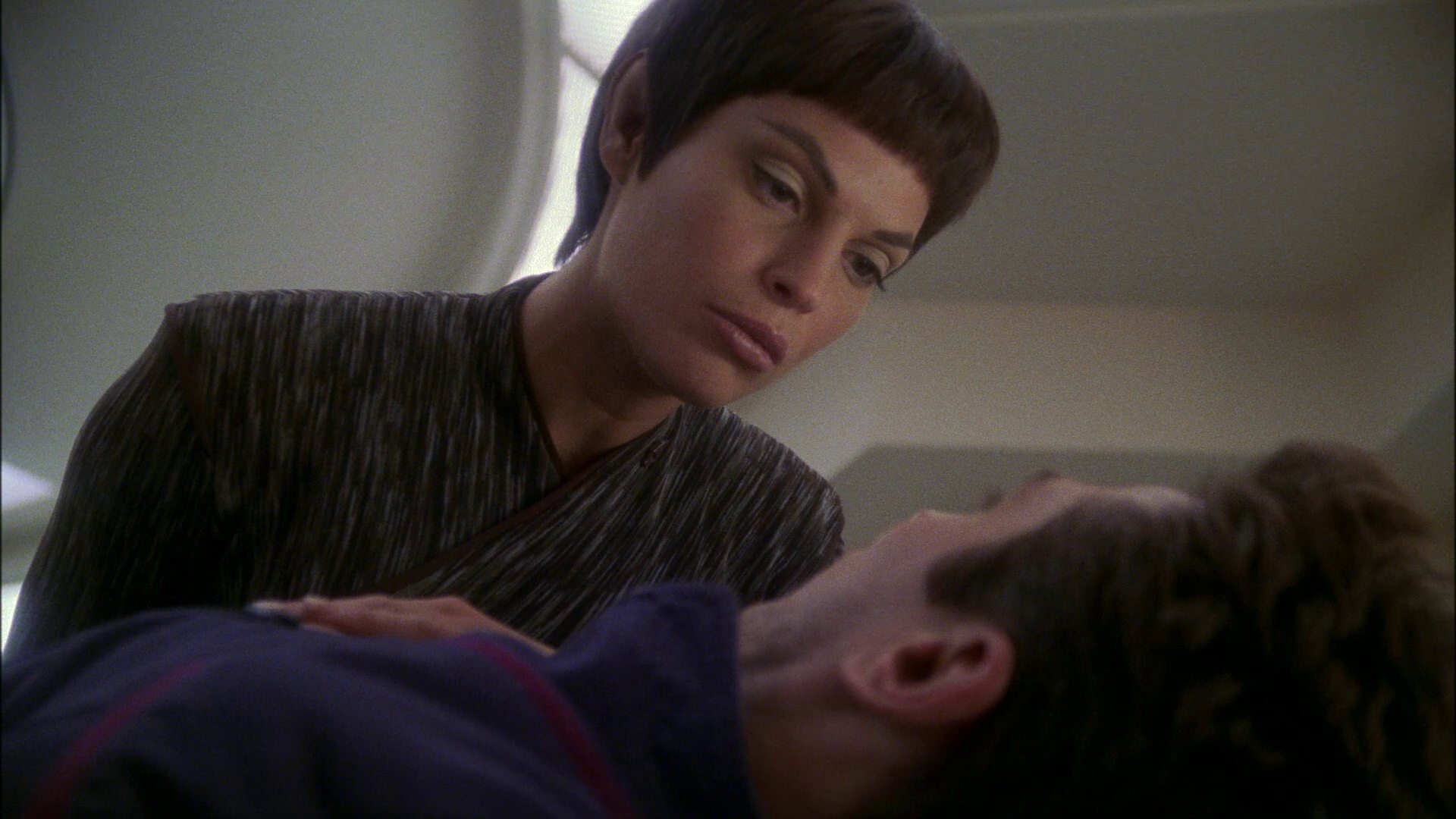 extant_StarTrek_ENT_1x16-ShuttlepodOne_1517.jpg