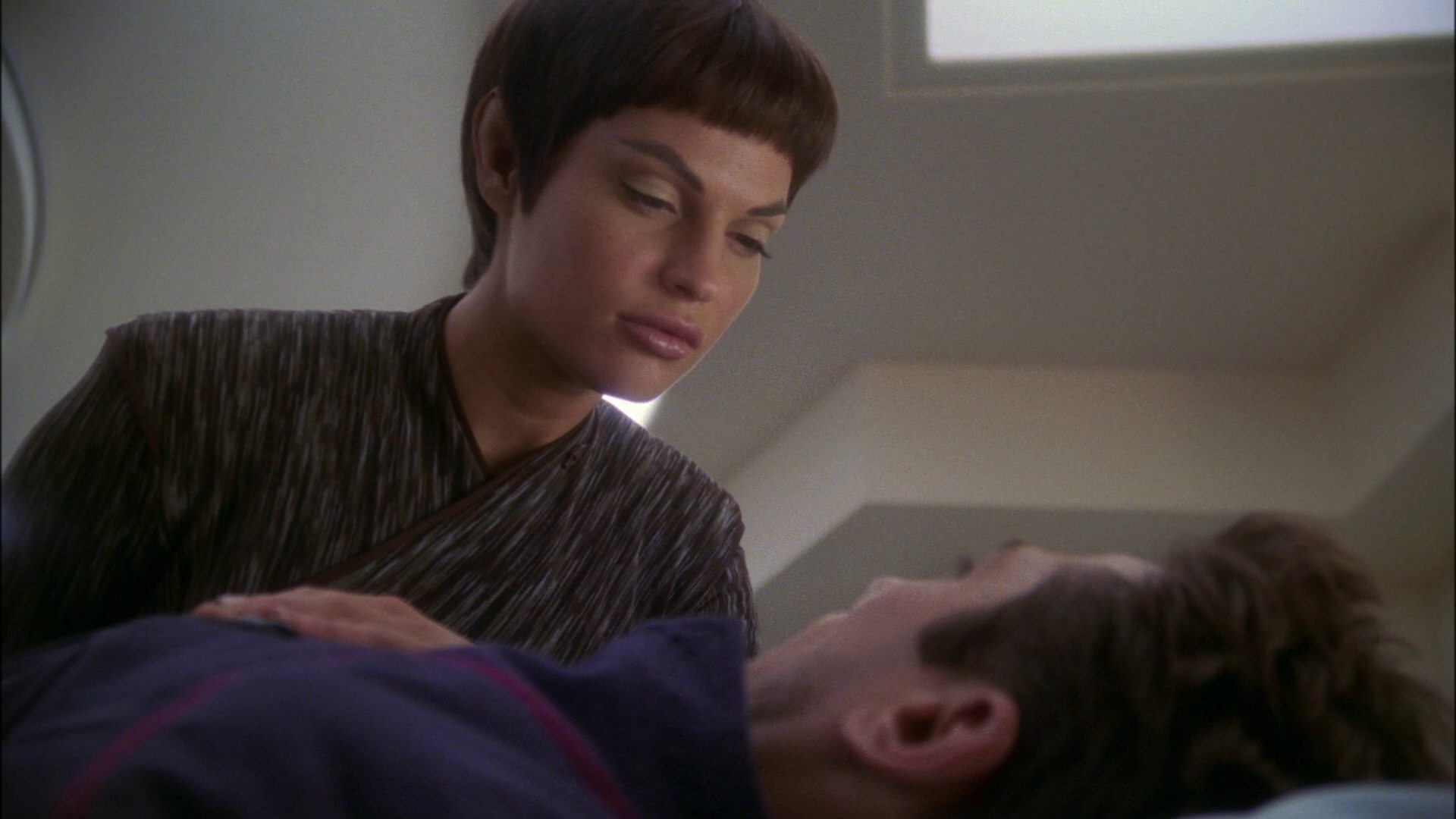 extant_StarTrek_ENT_1x16-ShuttlepodOne_1545.jpg