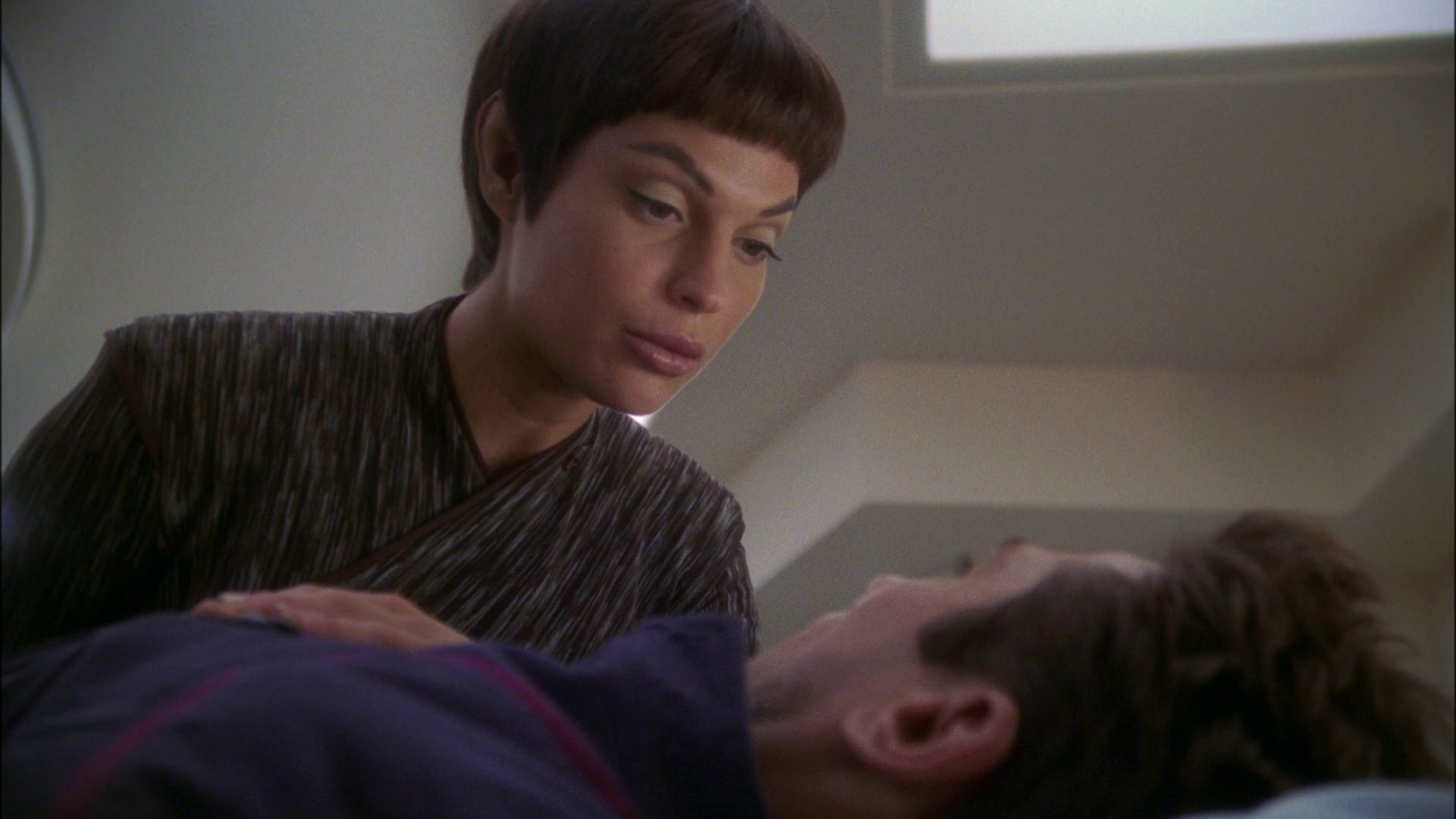 extant_StarTrek_ENT_1x16-ShuttlepodOne_1546.jpg