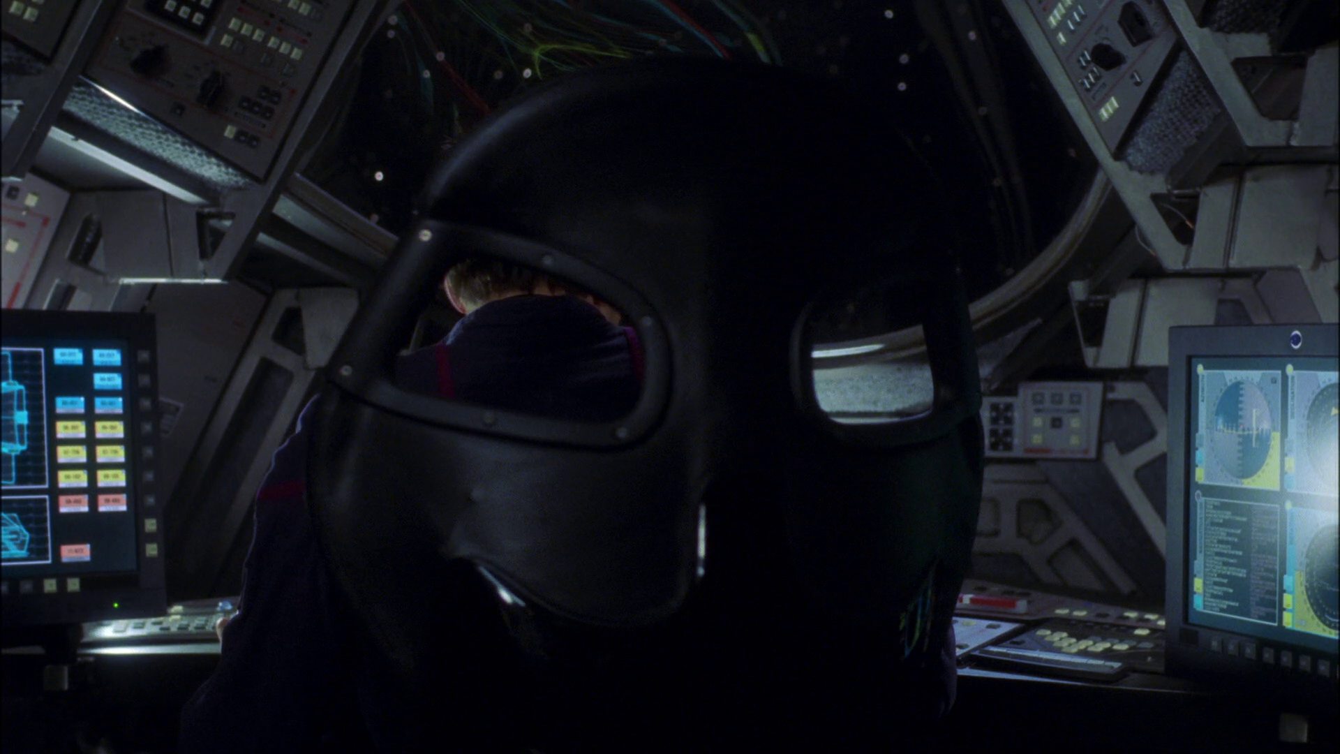 extant_StarTrek_ENT_1x16-ShuttlepodOne_1633.jpg