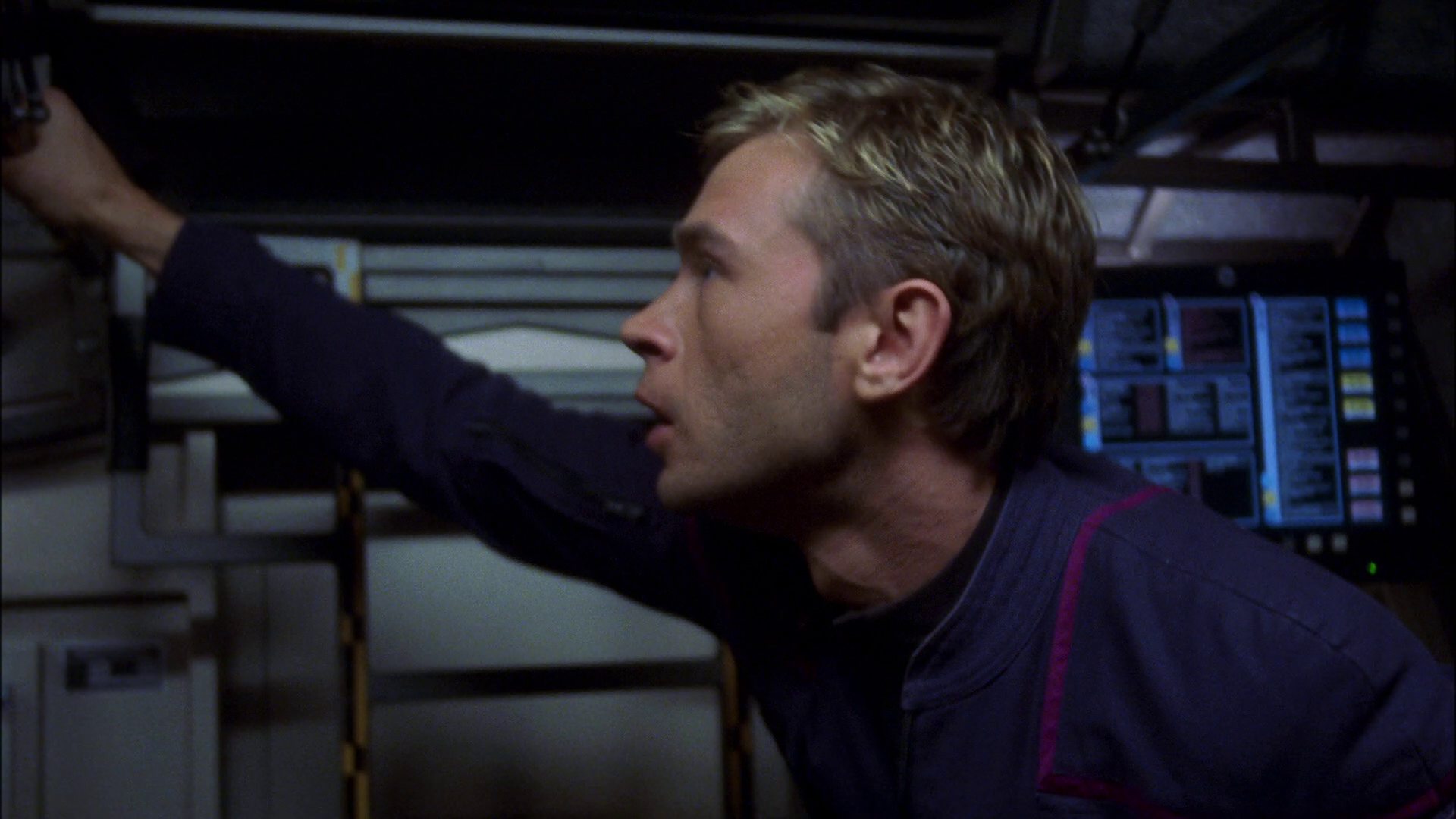 extant_StarTrek_ENT_1x16-ShuttlepodOne_1650.jpg