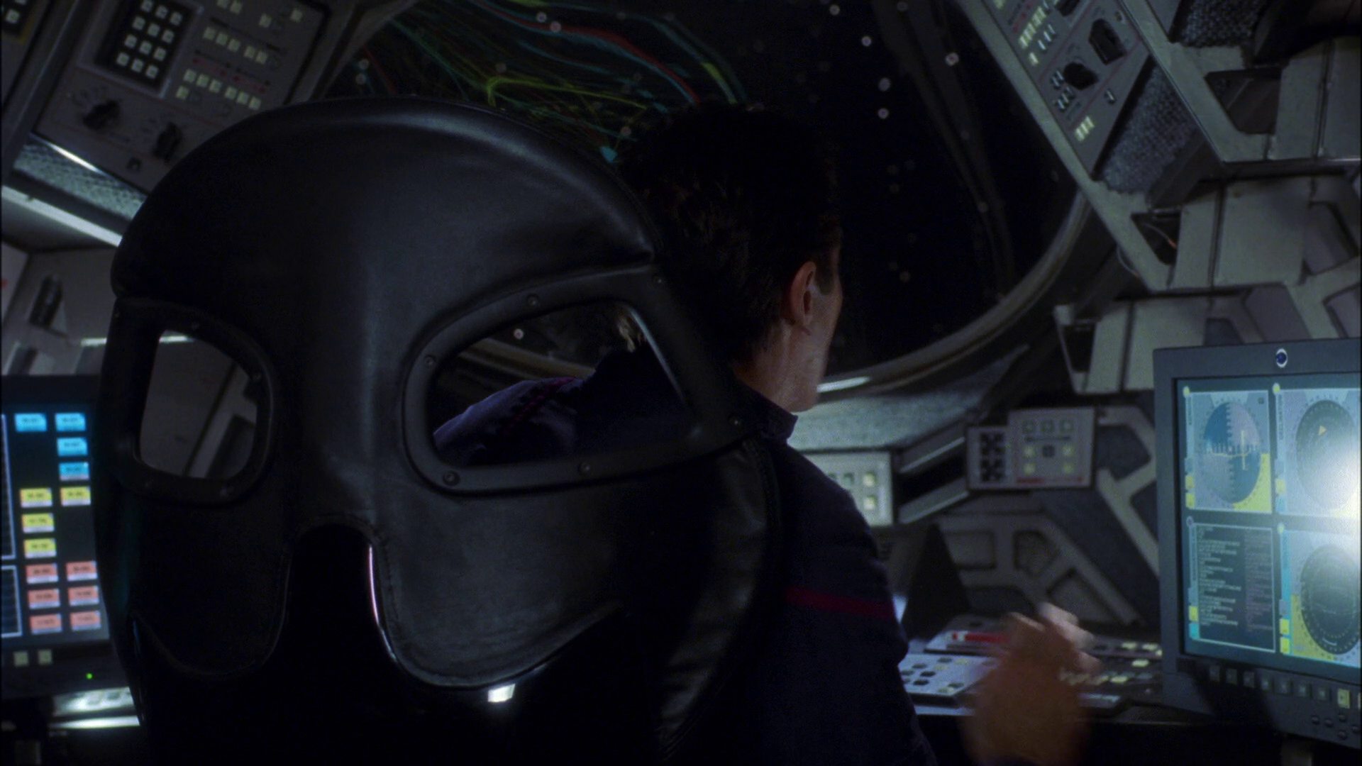 extant_StarTrek_ENT_1x16-ShuttlepodOne_1651.jpg