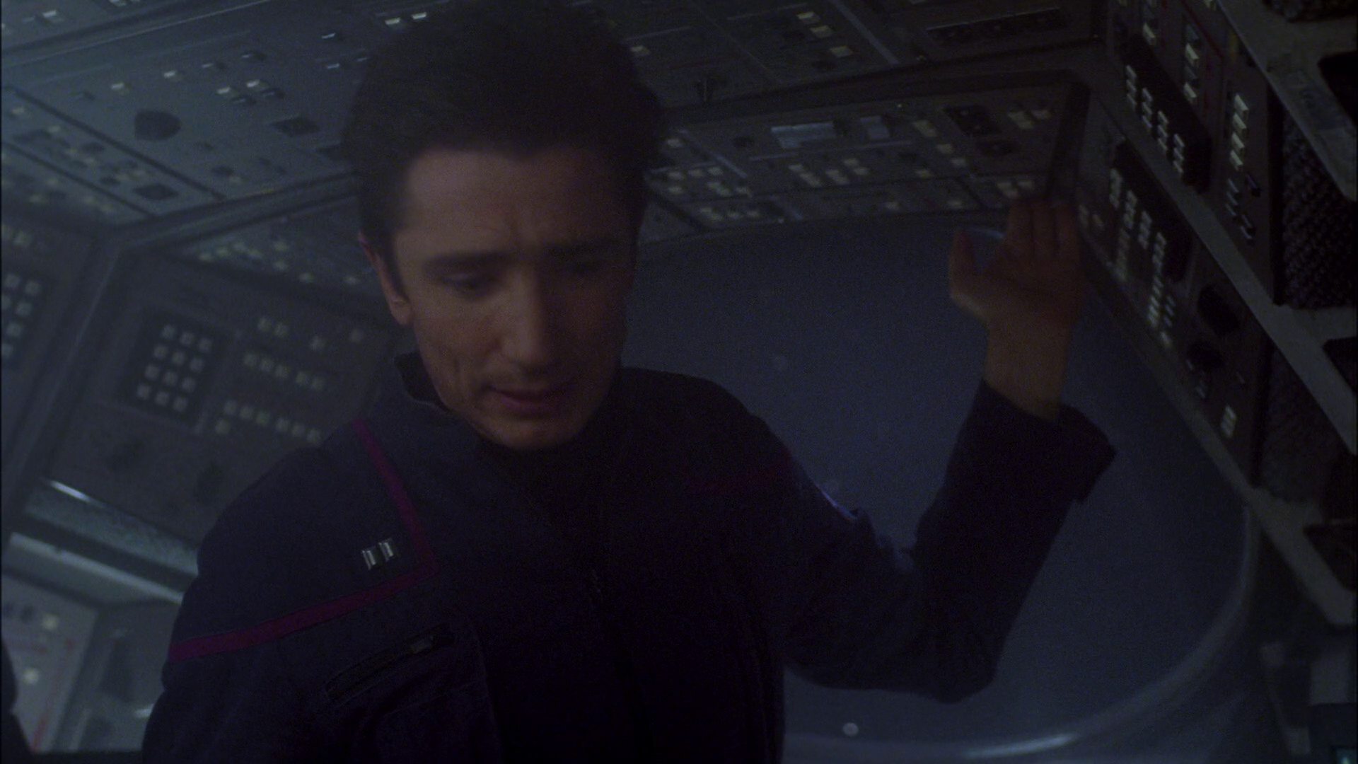 extant_StarTrek_ENT_1x16-ShuttlepodOne_1715.jpg