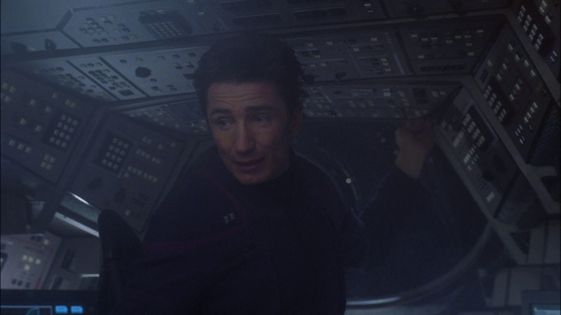 extant_StarTrek_ENT_1x16-ShuttlepodOne_1731.jpg