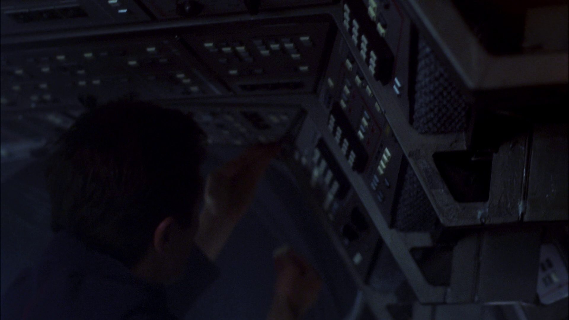 extant_StarTrek_ENT_1x16-ShuttlepodOne_1753.jpg