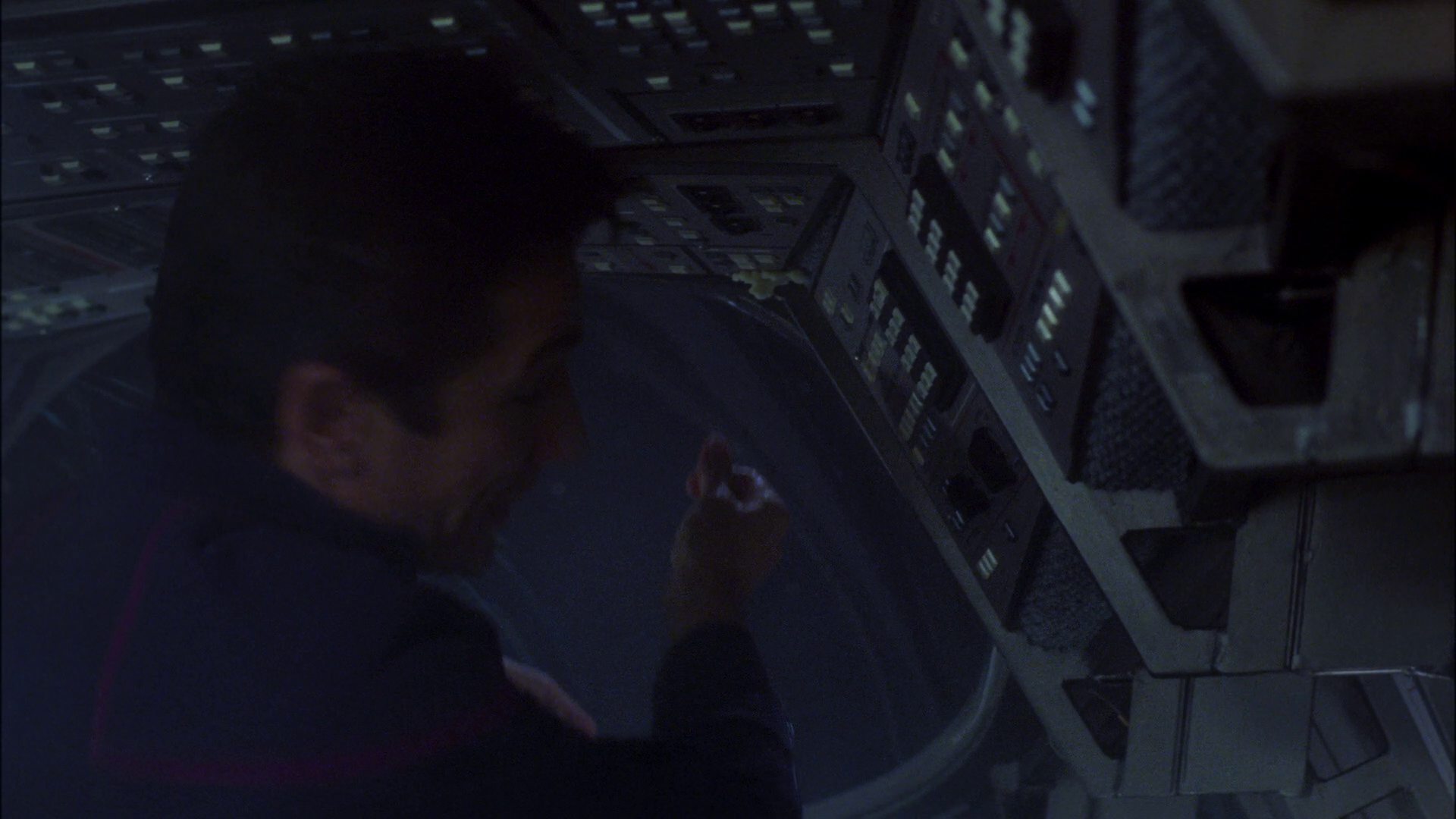 extant_StarTrek_ENT_1x16-ShuttlepodOne_1757.jpg