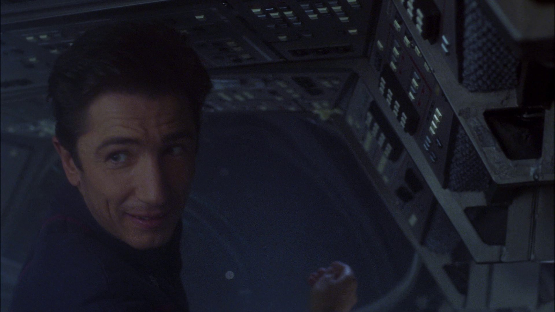 extant_StarTrek_ENT_1x16-ShuttlepodOne_1758.jpg
