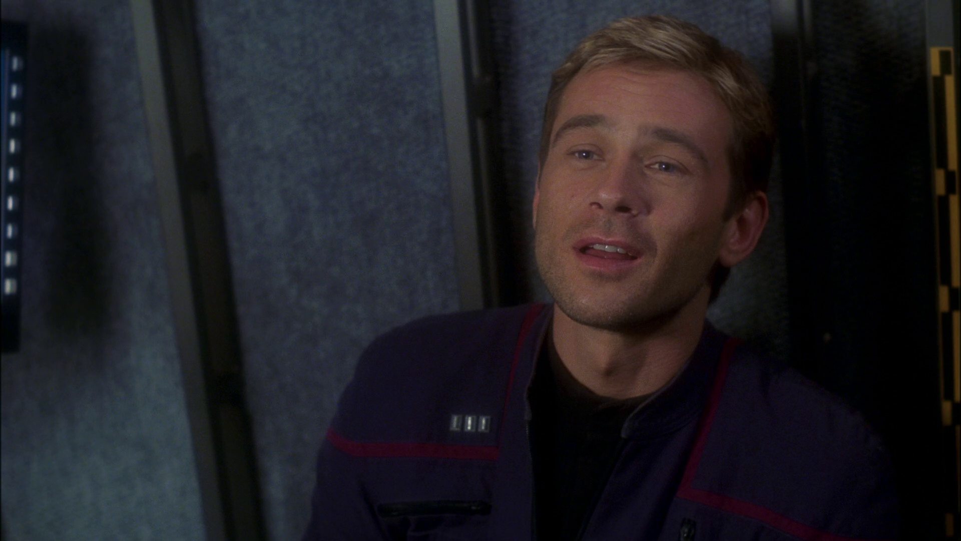 extant_StarTrek_ENT_1x16-ShuttlepodOne_1906.jpg