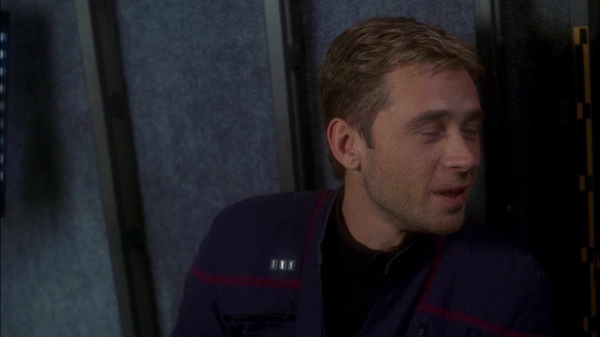 extant_StarTrek_ENT_1x16-ShuttlepodOne_1913.jpg