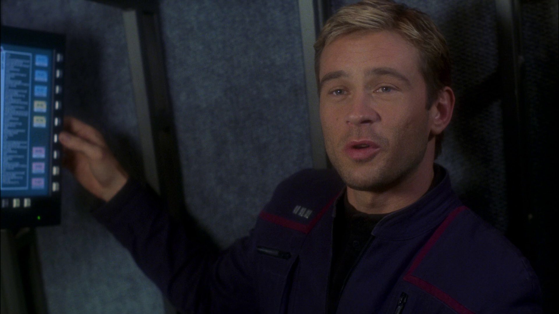 extant_StarTrek_ENT_1x16-ShuttlepodOne_1925.jpg