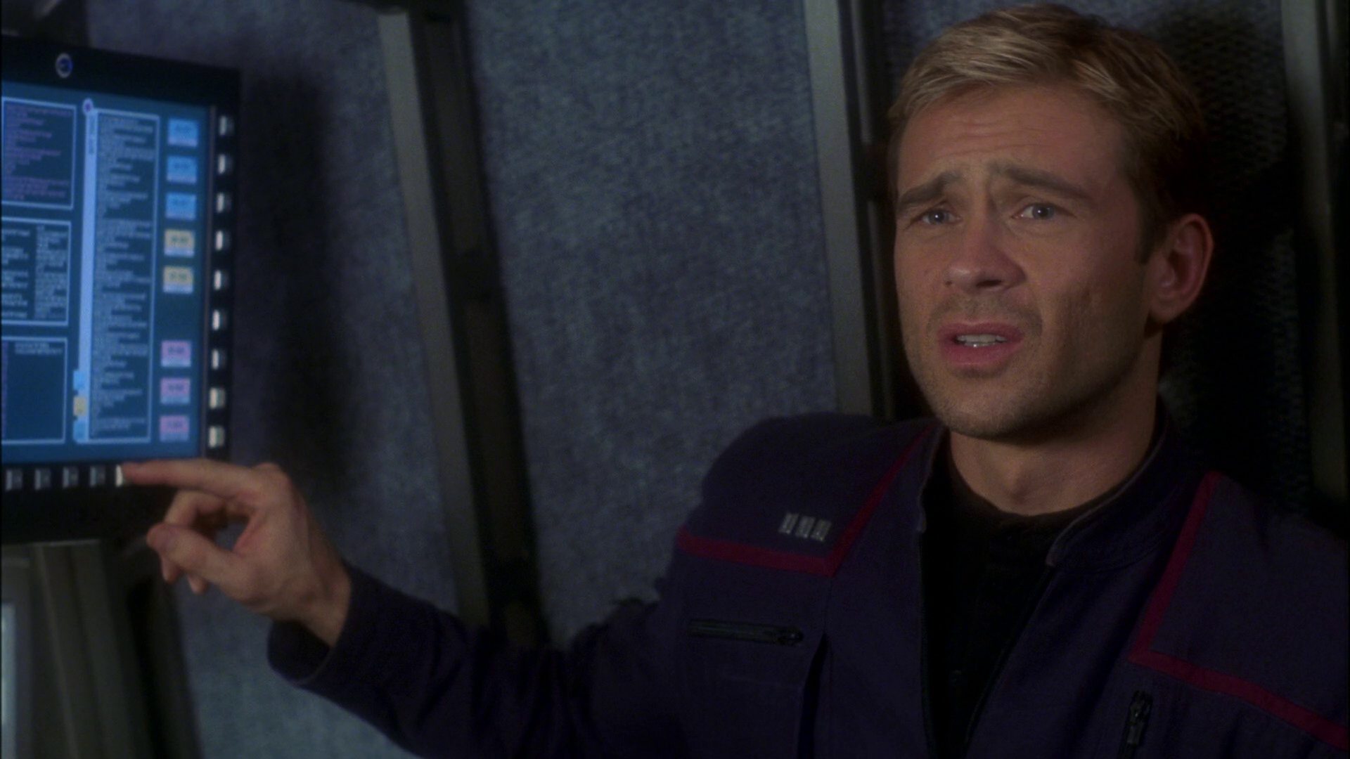 extant_StarTrek_ENT_1x16-ShuttlepodOne_1935.jpg