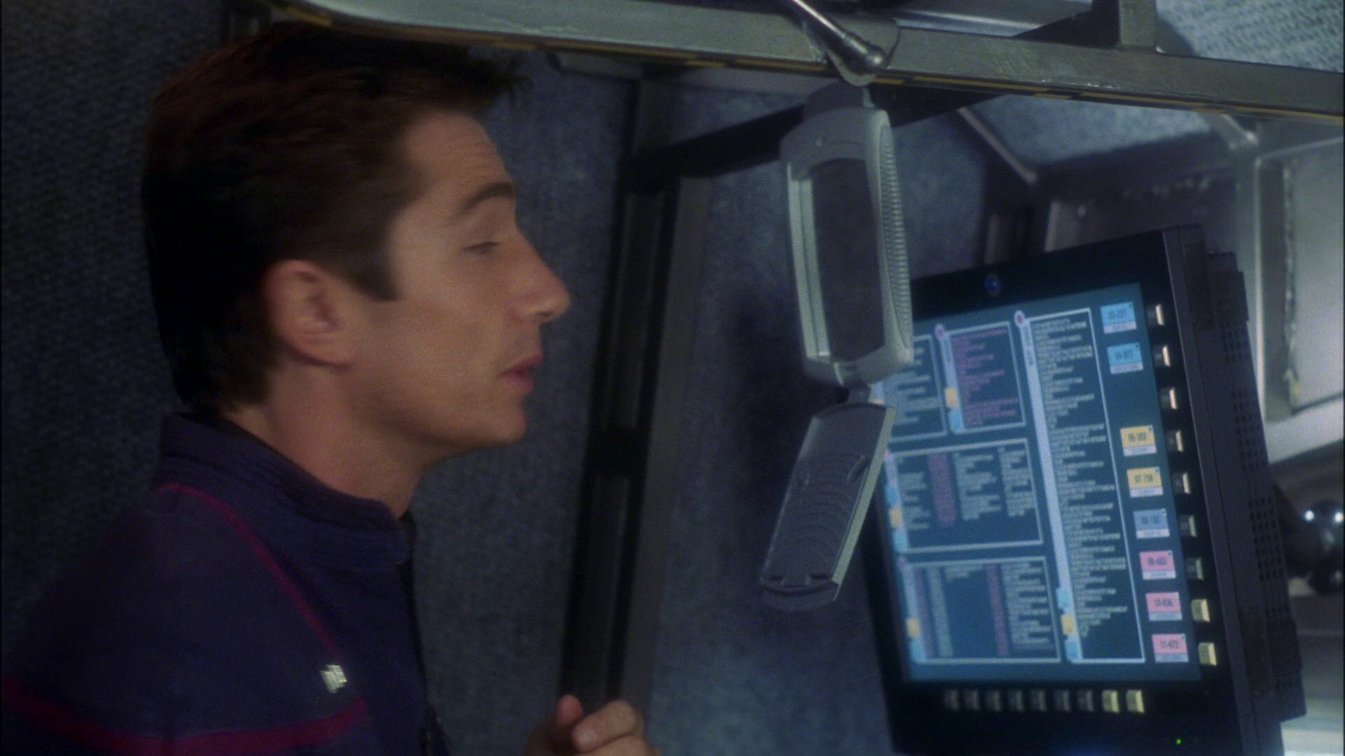 extant_StarTrek_ENT_1x16-ShuttlepodOne_1996.jpg