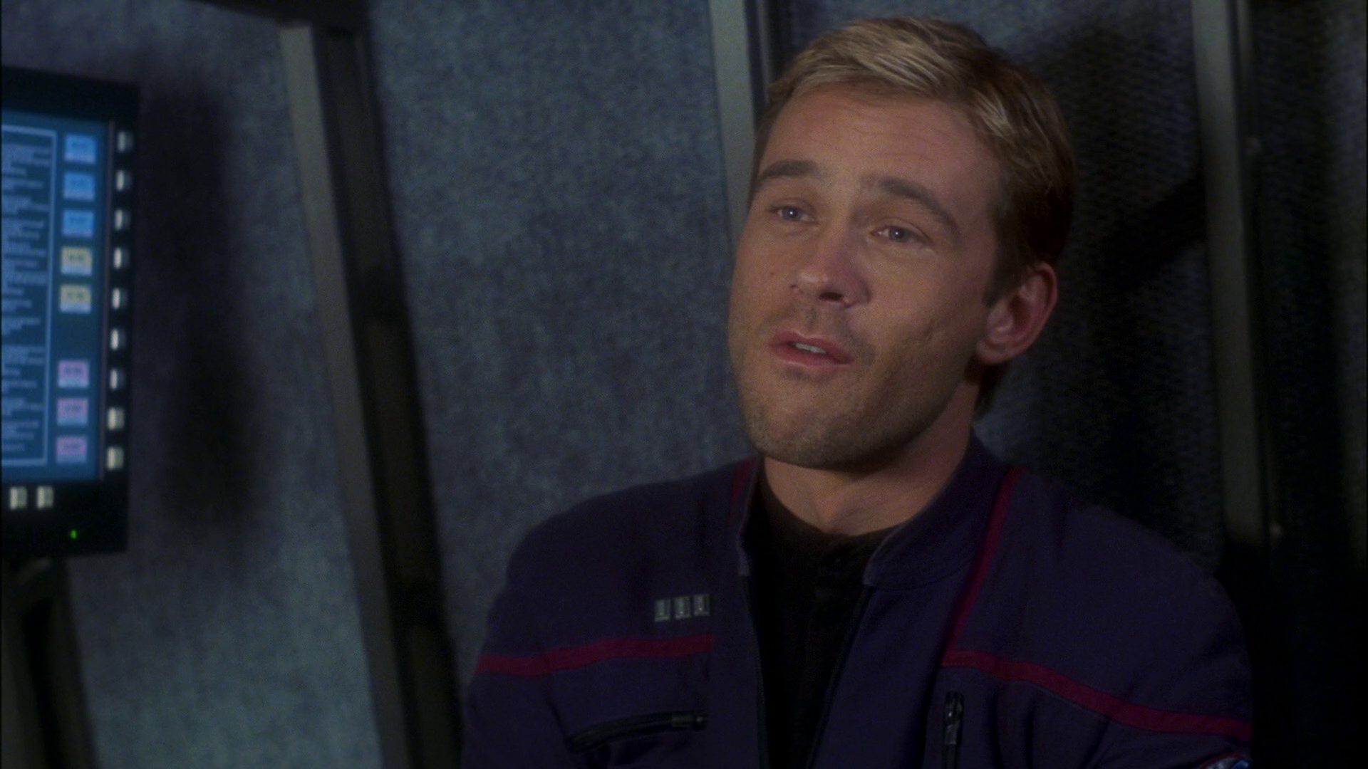 extant_StarTrek_ENT_1x16-ShuttlepodOne_2054.jpg
