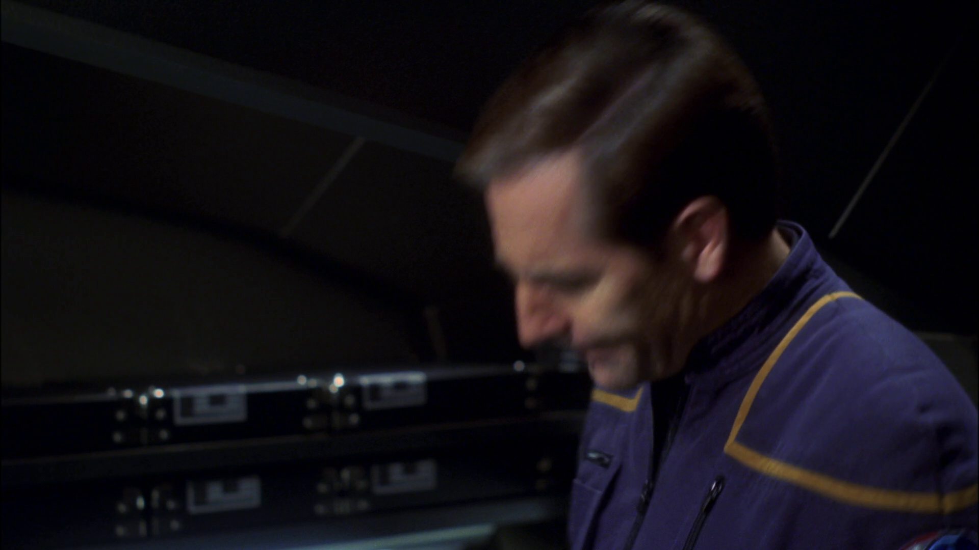 extant_StarTrek_ENT_1x16-ShuttlepodOne_2141.jpg
