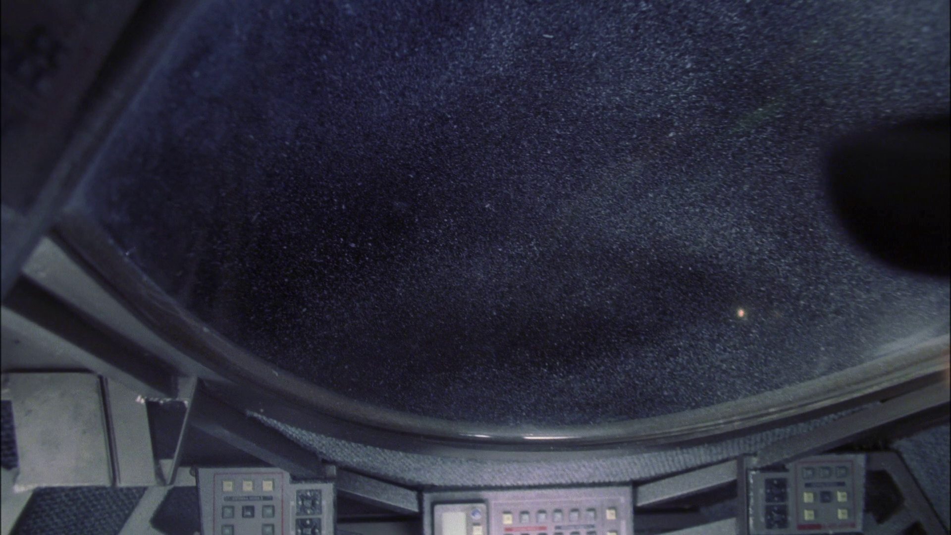 extant_StarTrek_ENT_1x16-ShuttlepodOne_2171.jpg