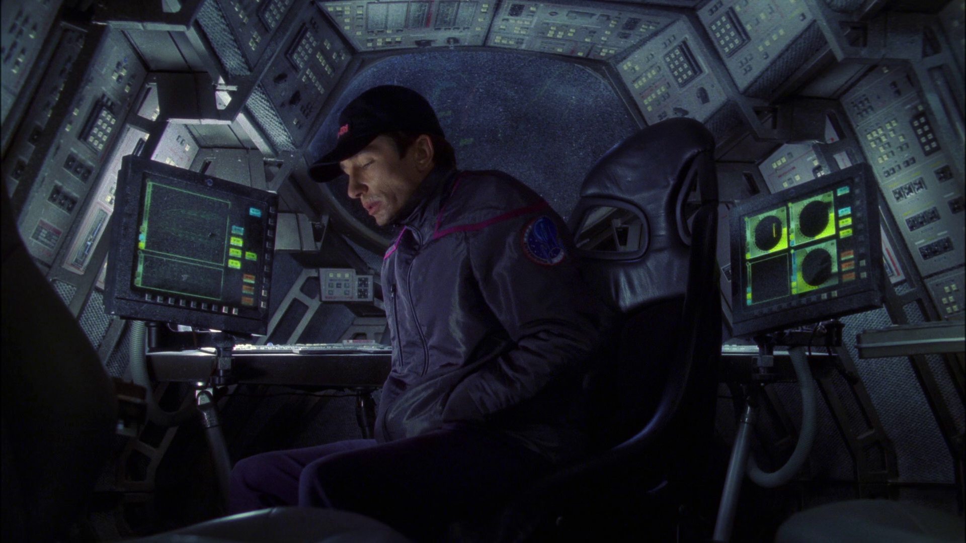 extant_StarTrek_ENT_1x16-ShuttlepodOne_2237.jpg