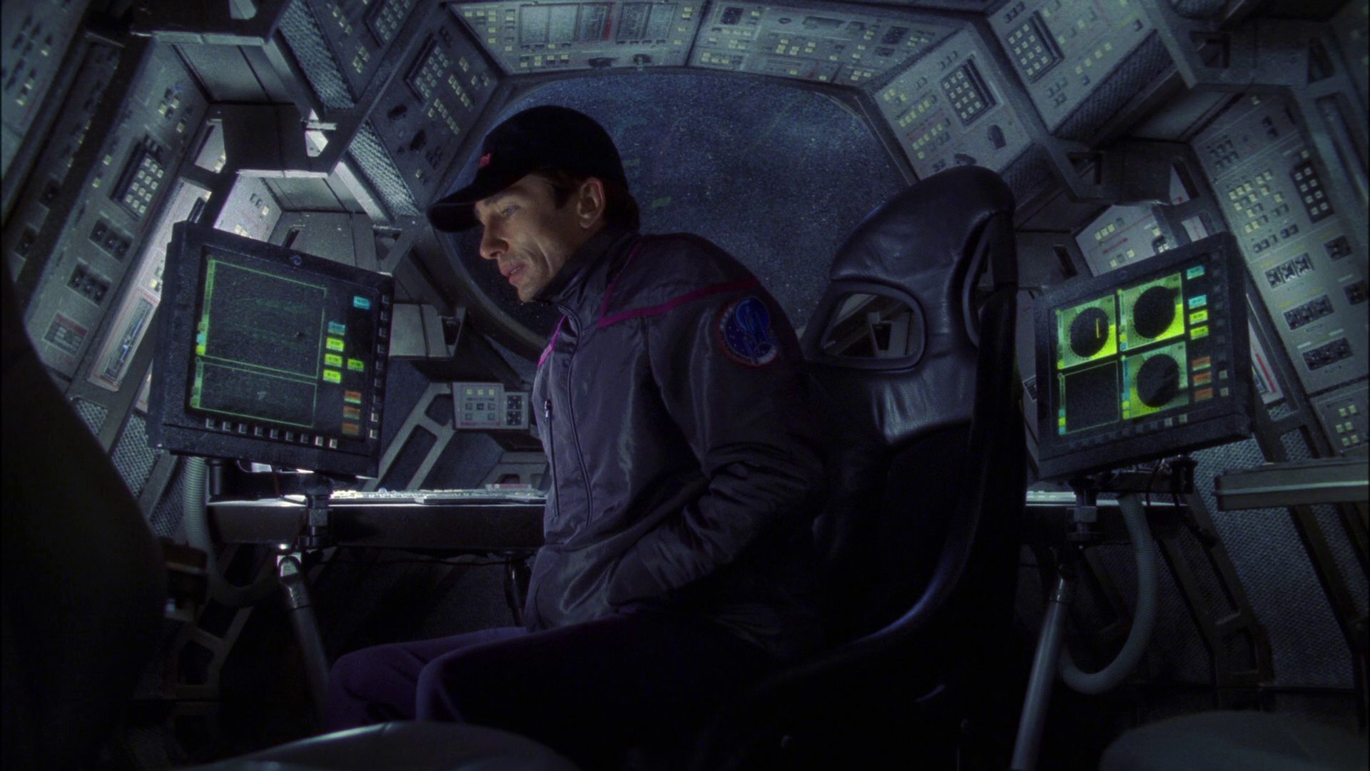 extant_StarTrek_ENT_1x16-ShuttlepodOne_2253.jpg