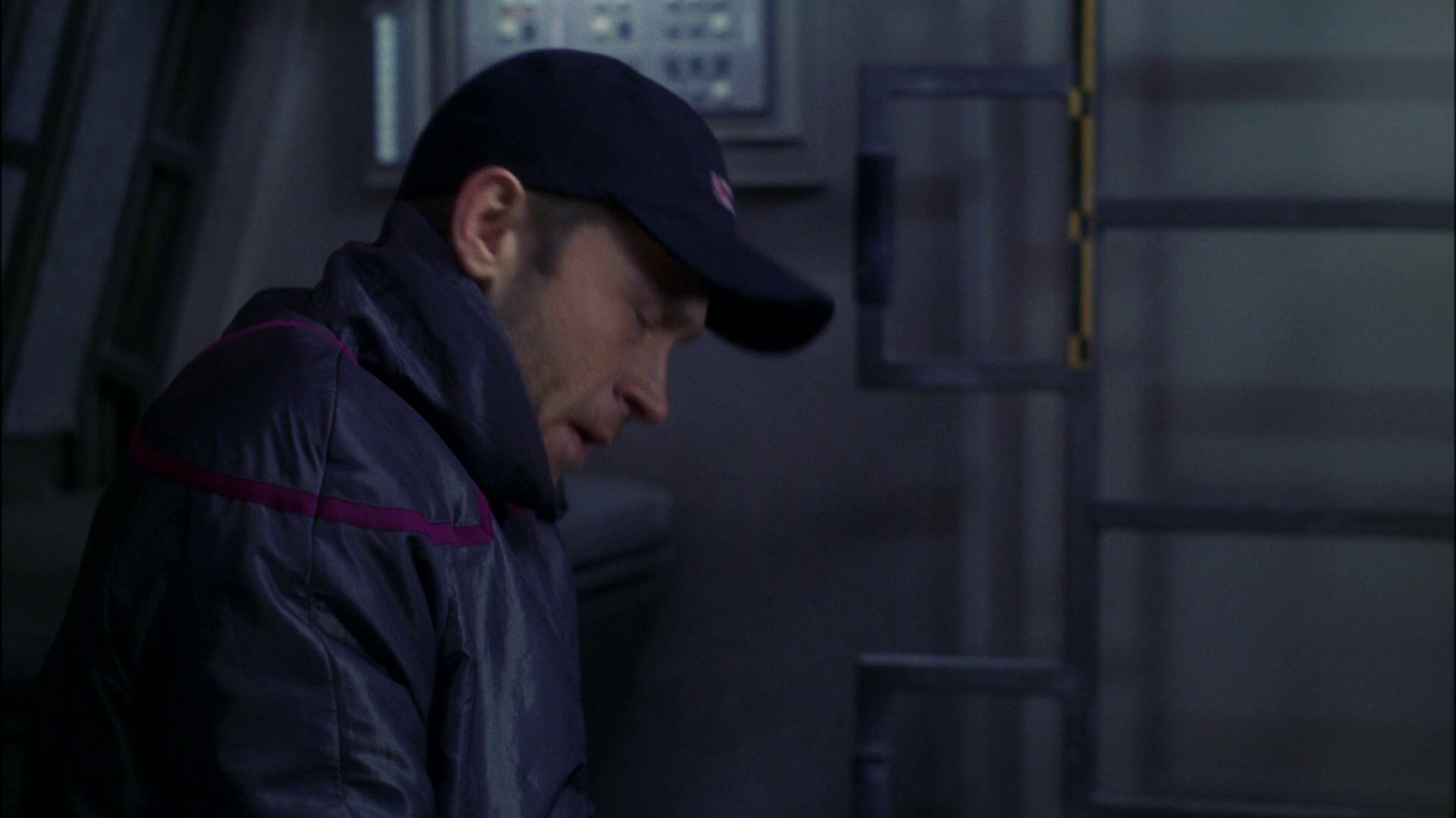 extant_StarTrek_ENT_1x16-ShuttlepodOne_2355.jpg