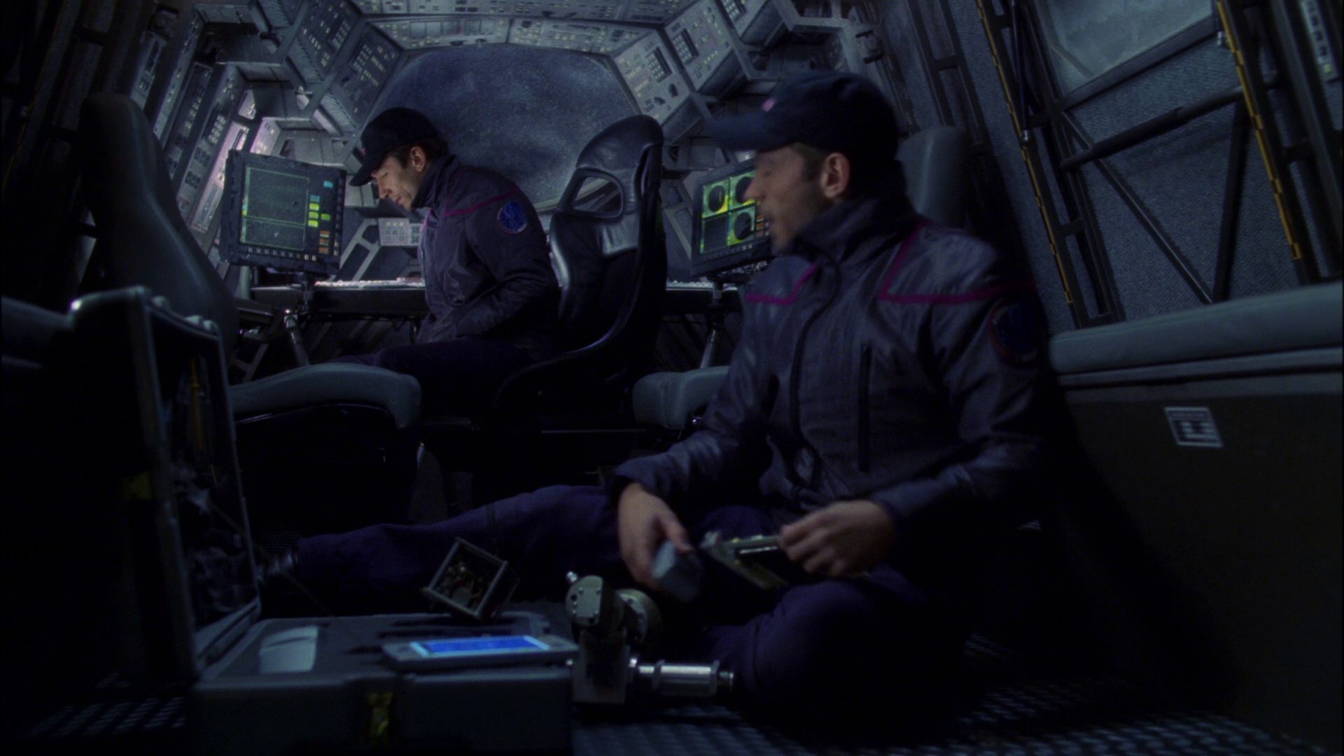 extant_StarTrek_ENT_1x16-ShuttlepodOne_2381.jpg
