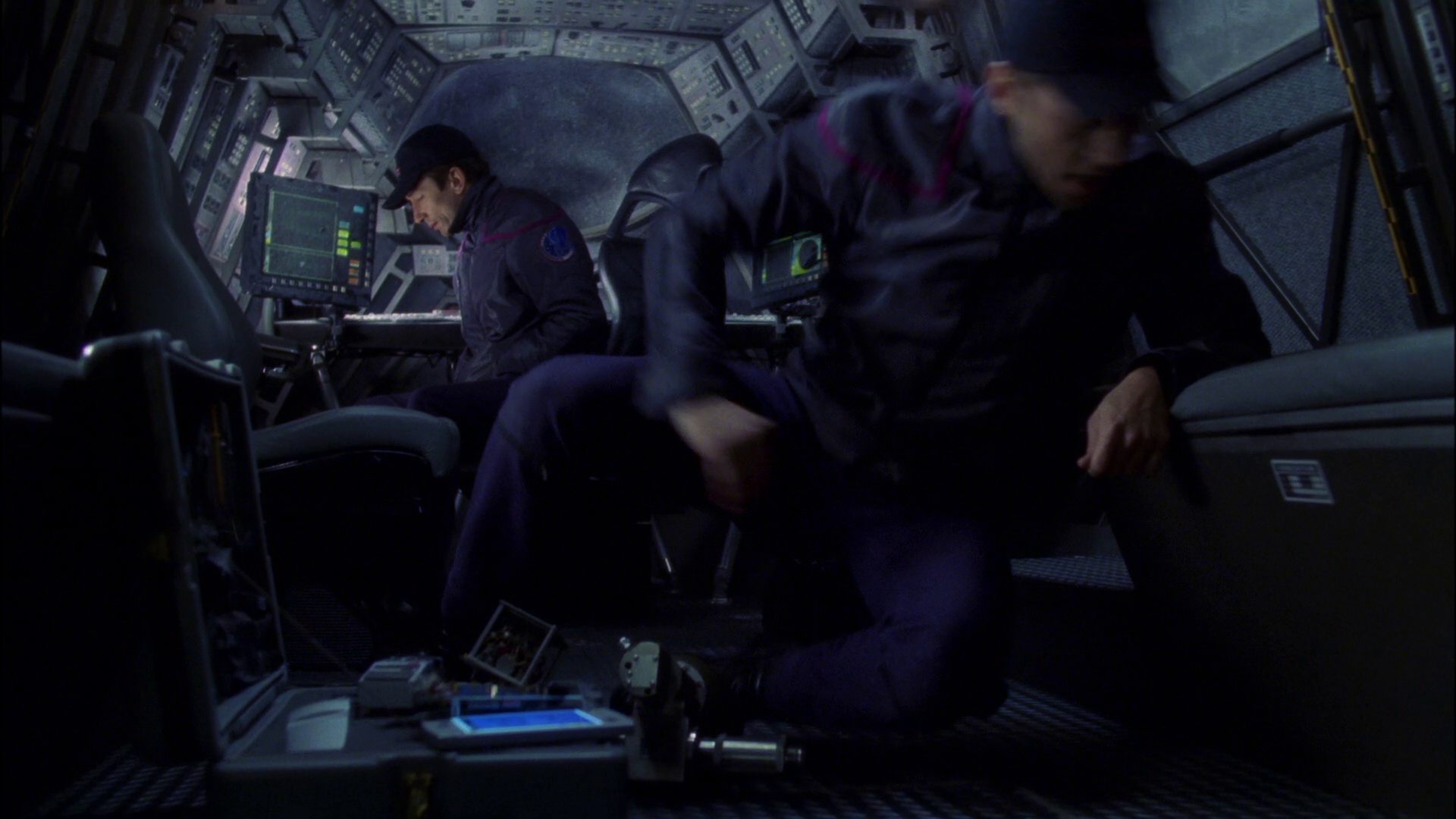 extant_StarTrek_ENT_1x16-ShuttlepodOne_2385.jpg