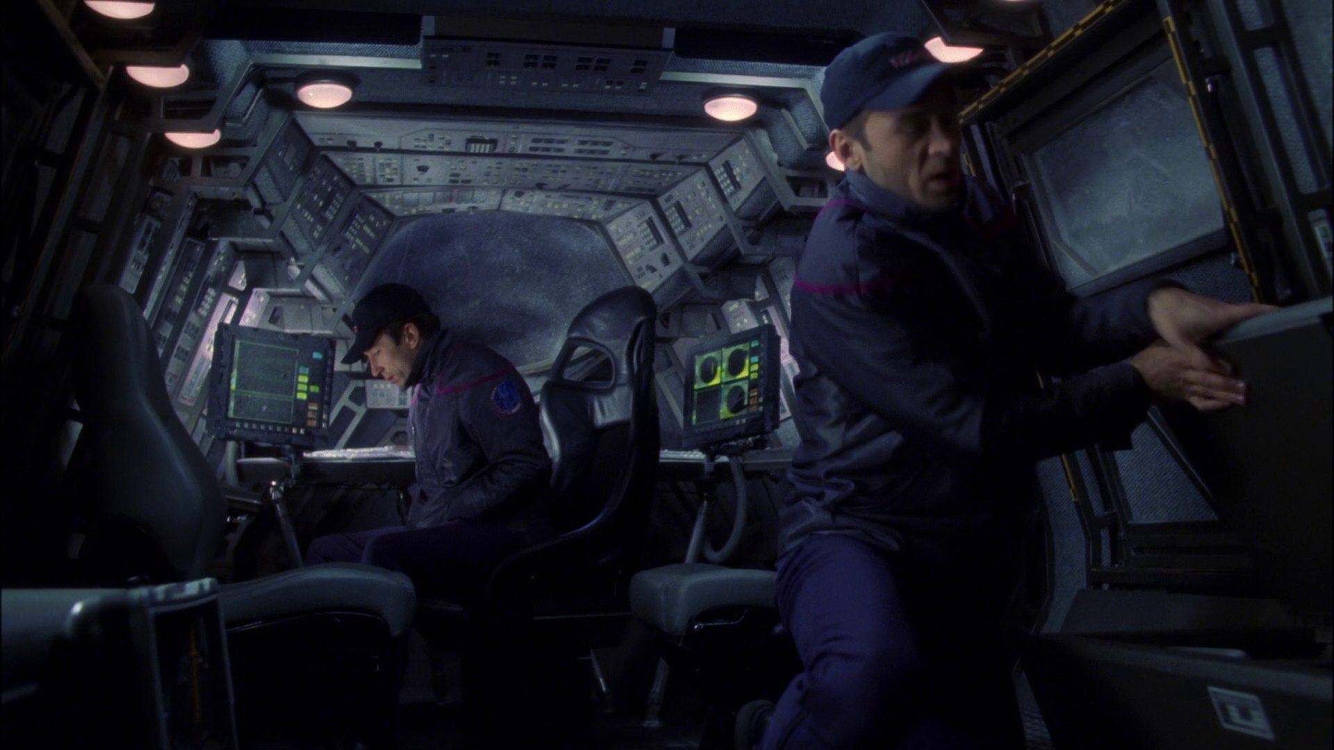 extant_StarTrek_ENT_1x16-ShuttlepodOne_2388.jpg