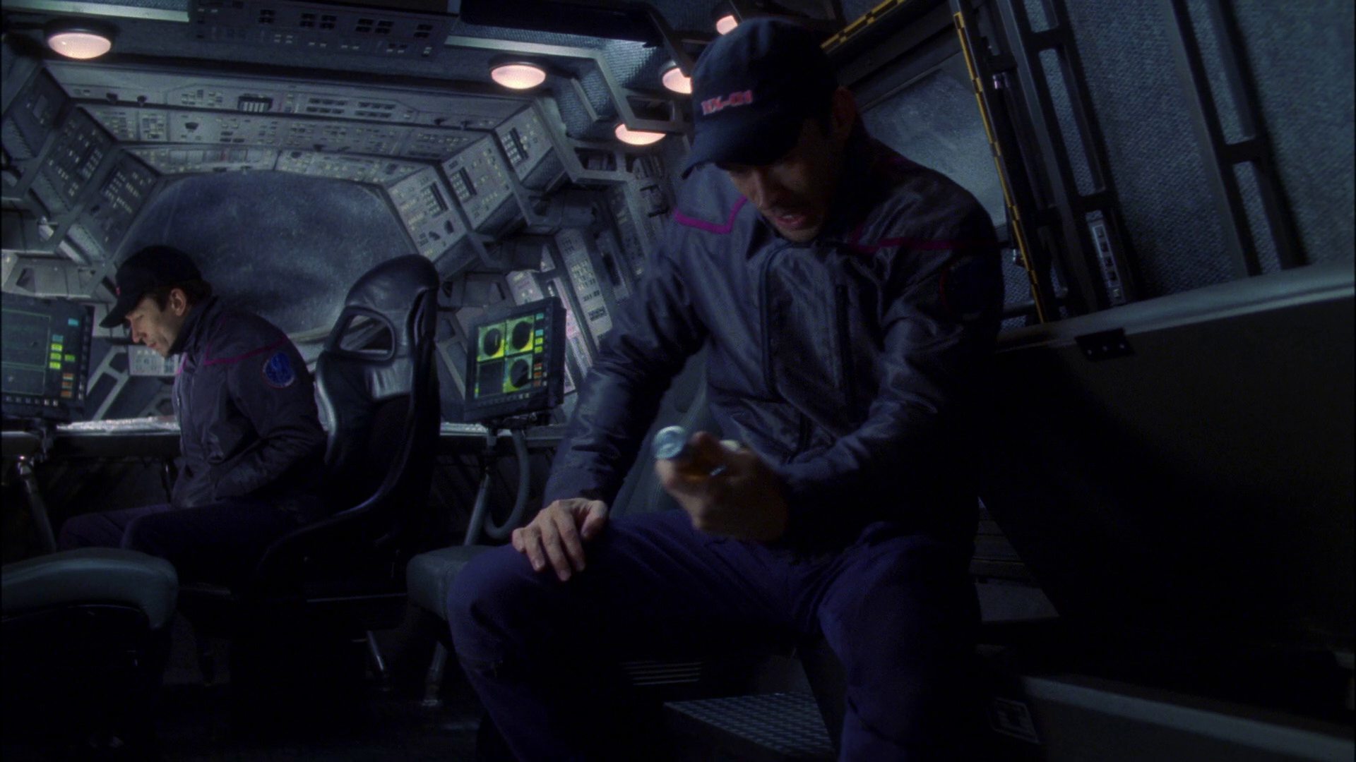 extant_StarTrek_ENT_1x16-ShuttlepodOne_2405.jpg
