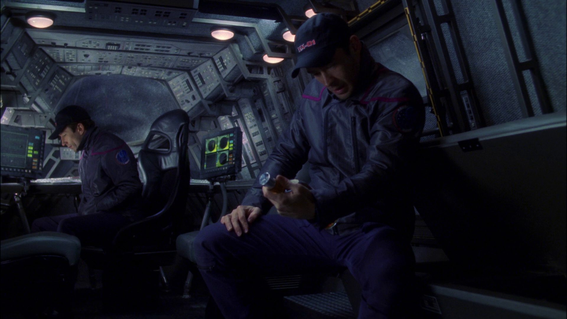 extant_StarTrek_ENT_1x16-ShuttlepodOne_2407.jpg