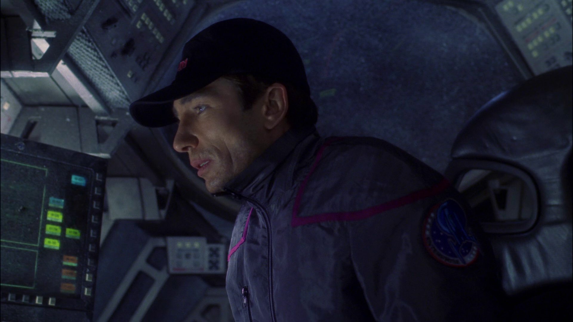 extant_StarTrek_ENT_1x16-ShuttlepodOne_2446.jpg
