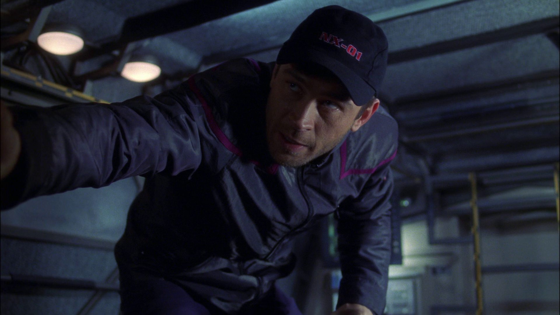 extant_StarTrek_ENT_1x16-ShuttlepodOne_2457.jpg