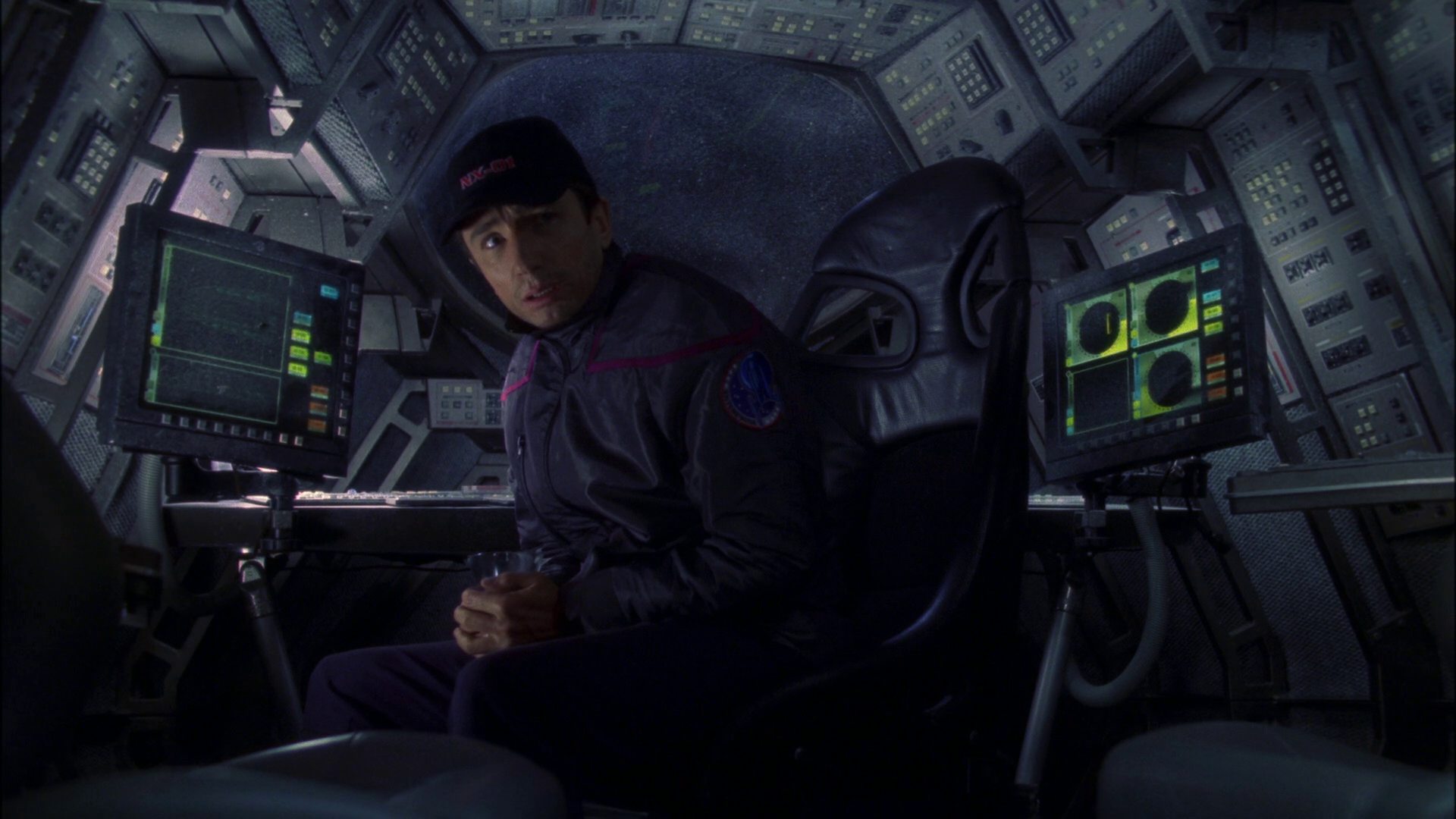 extant_StarTrek_ENT_1x16-ShuttlepodOne_2496.jpg